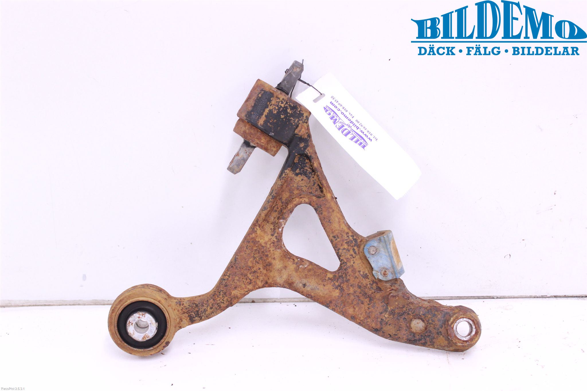 Volvo S60 05-10 Bärarm Fram Undre Vä