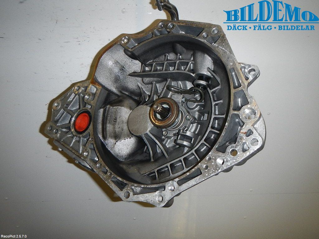 Opel CORSA E 15-19 Växellåda Man 5 Vxl