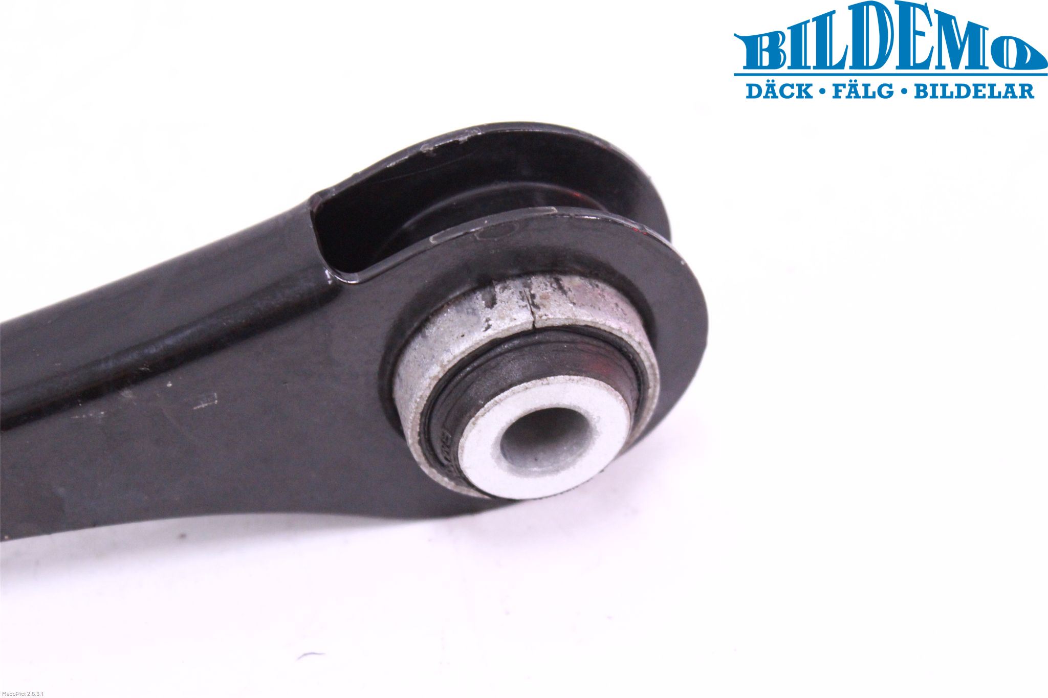 BMW 3 F30/F31/F80 12-19 Bärarm Bak Höger