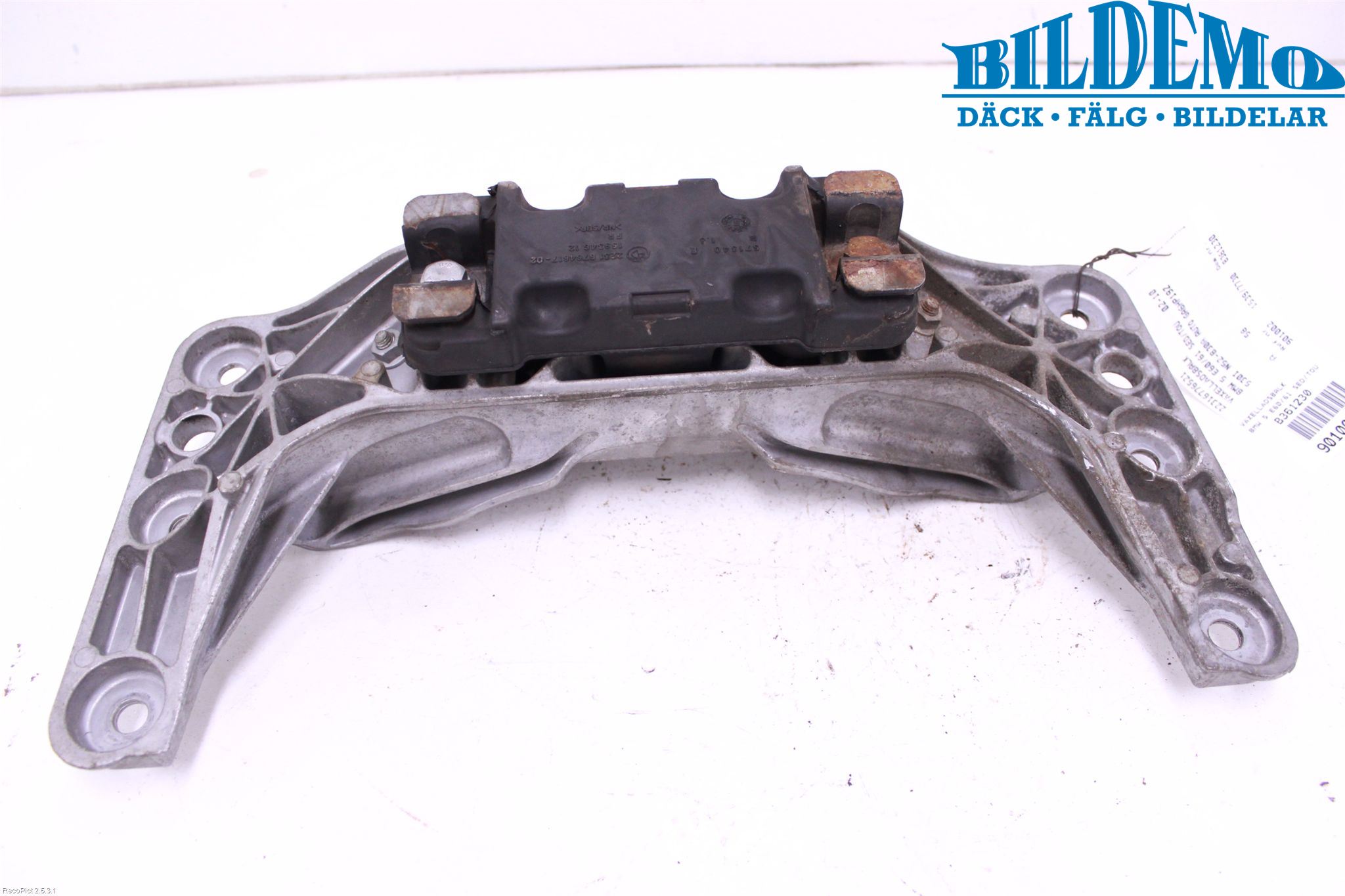 BMW 5 E60/61 Sed/Tou 02-10 Växellådsbalk