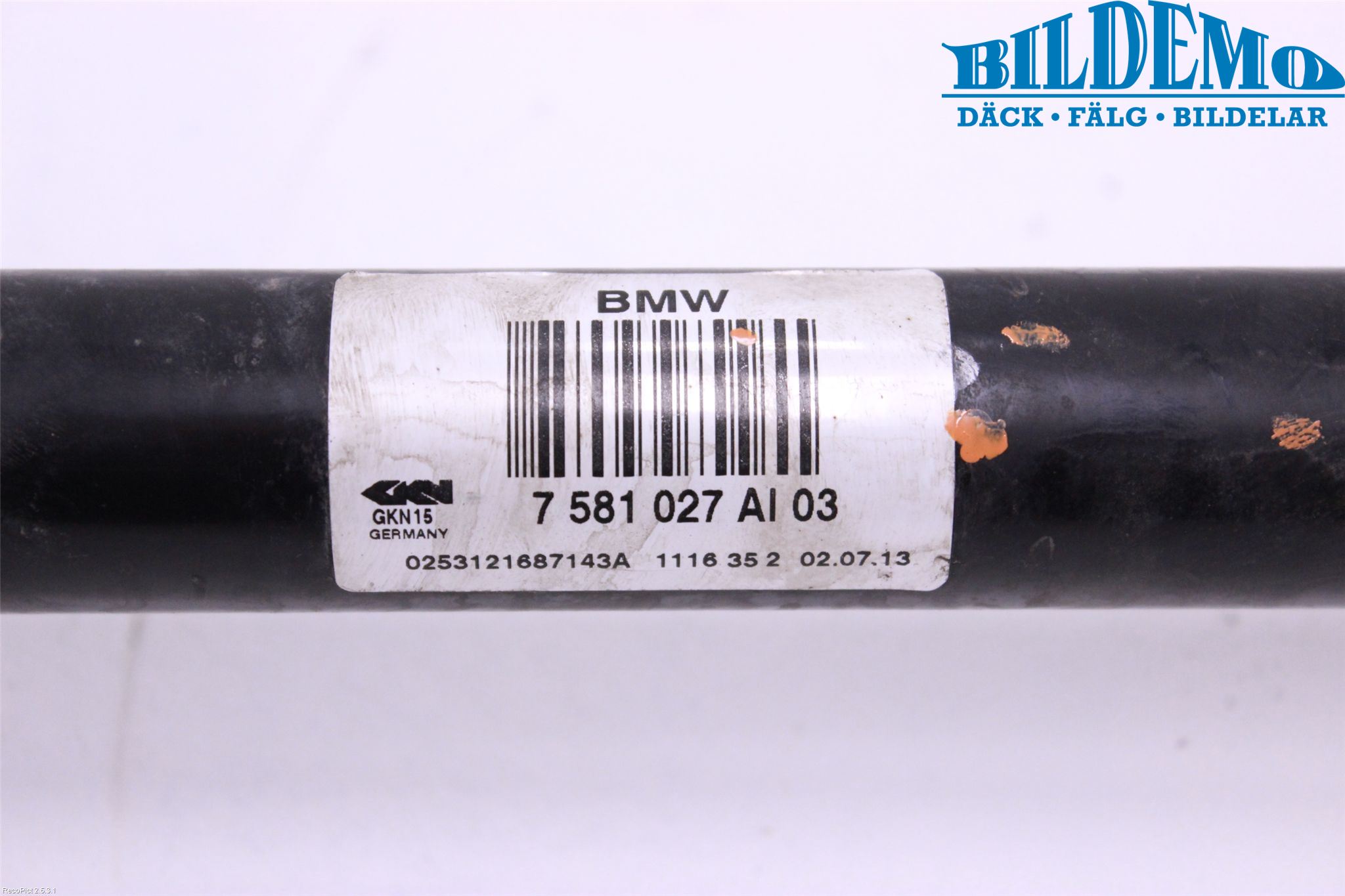 BMW 5 F10/F11/F18 09-17 Drivaxel Bak Vänster