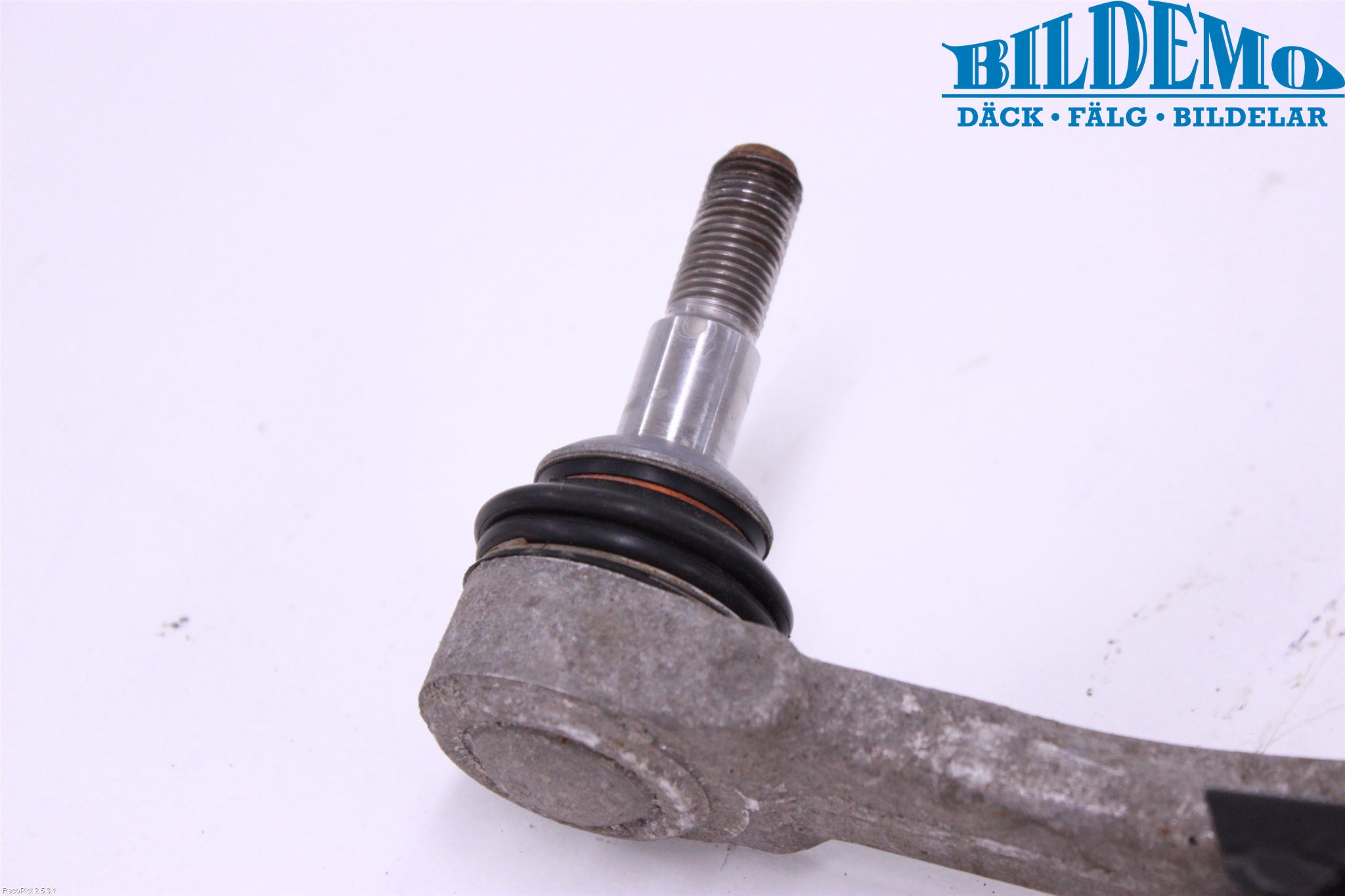 BMW 5 F10/F11/F18 09-17 Bärarm Bak Höger
