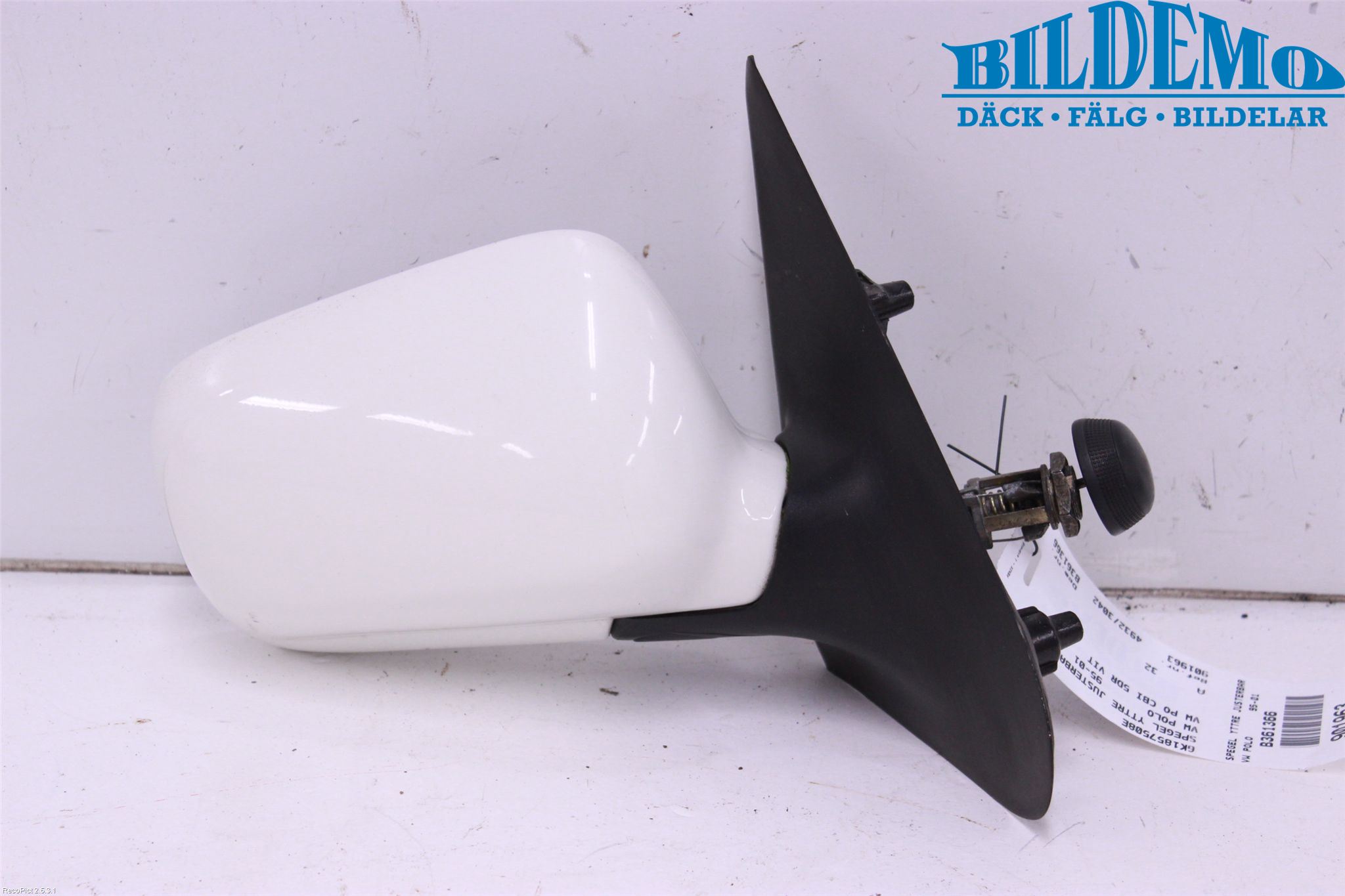 Volkswagen VW POLO 95-01 Spegel Yttre Justerbar Hö