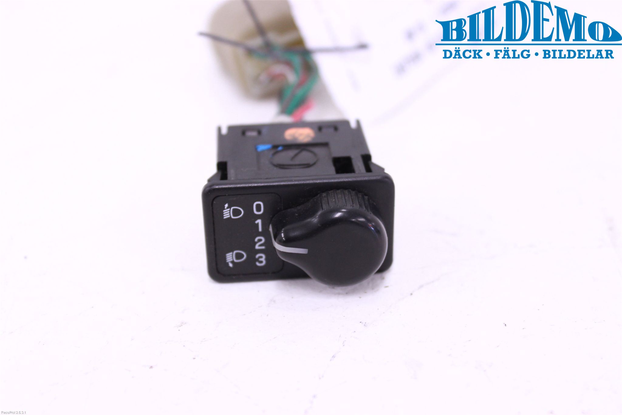 Subaru IMPREZA I  93-00 Str Ljusvidd Reglering