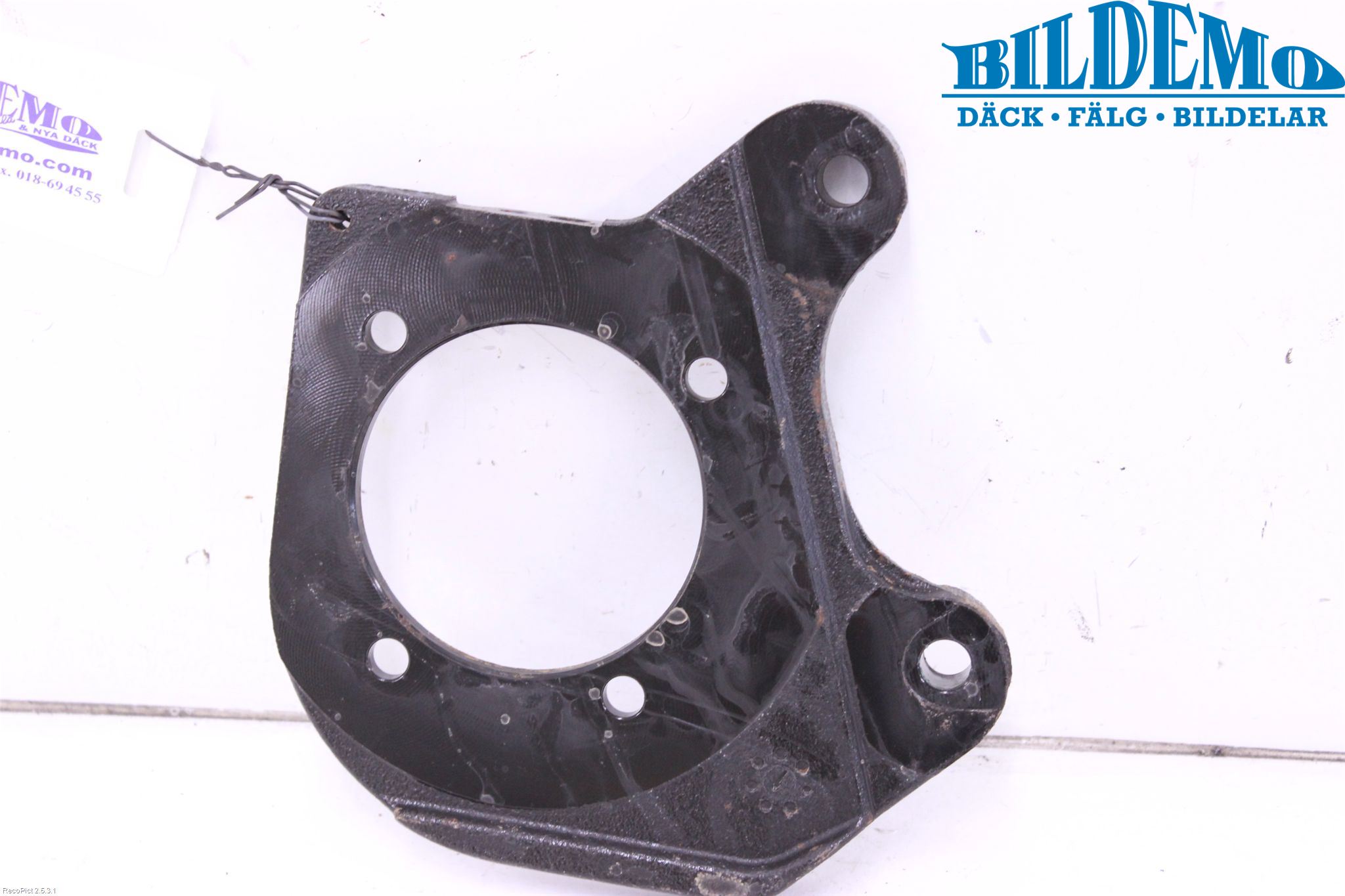 Opel ASTRA J 10-15 Hjullagerhus-Spindel Vä B