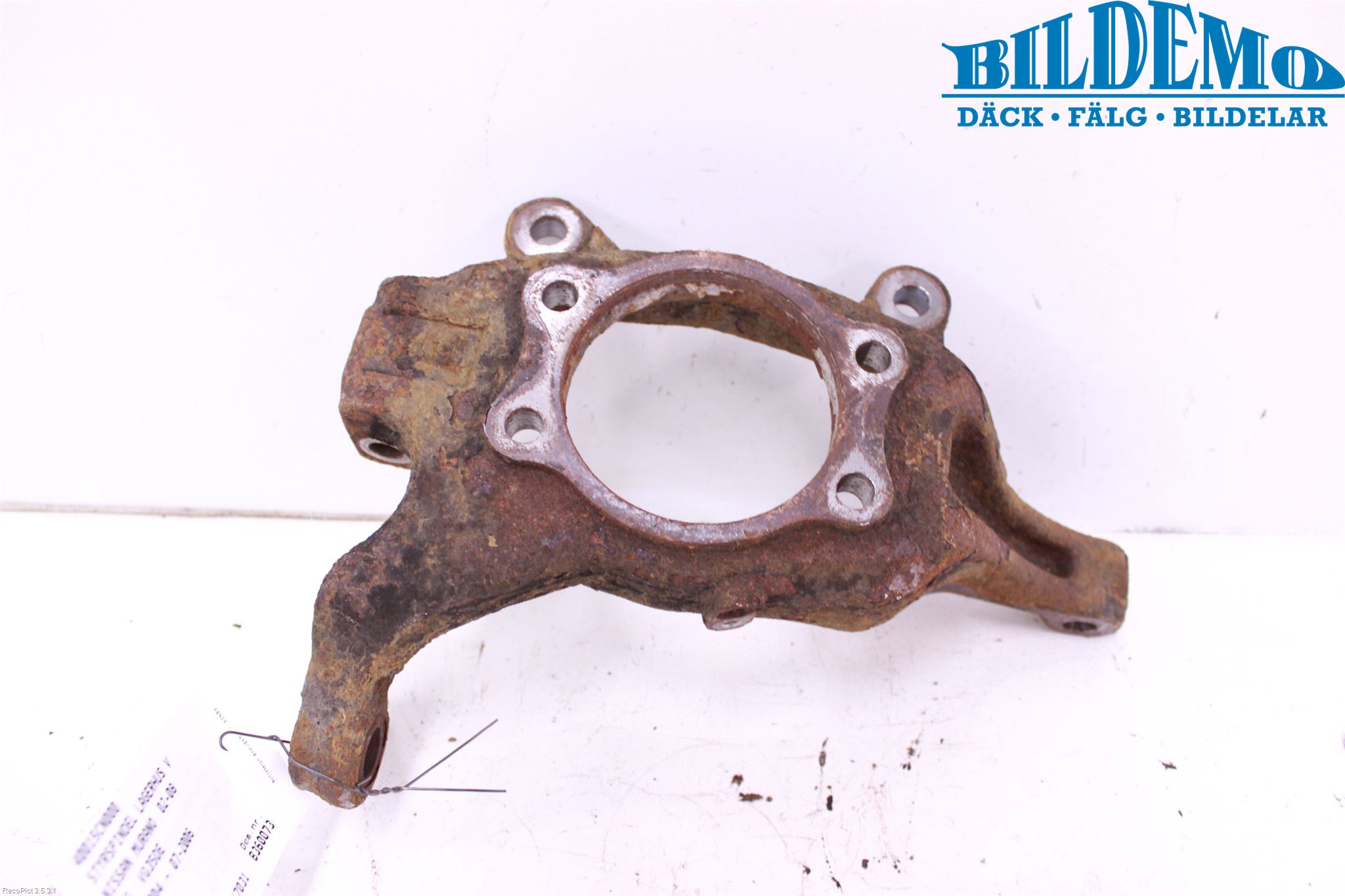 Nissan MURANO    02-08 Styrspindel Lagerhus Vä