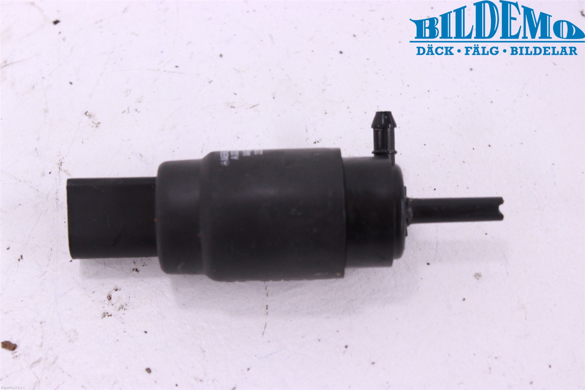 Mercedes-Benz MB SPRINTER (W906) 06-18 Spolarpump Vindruta