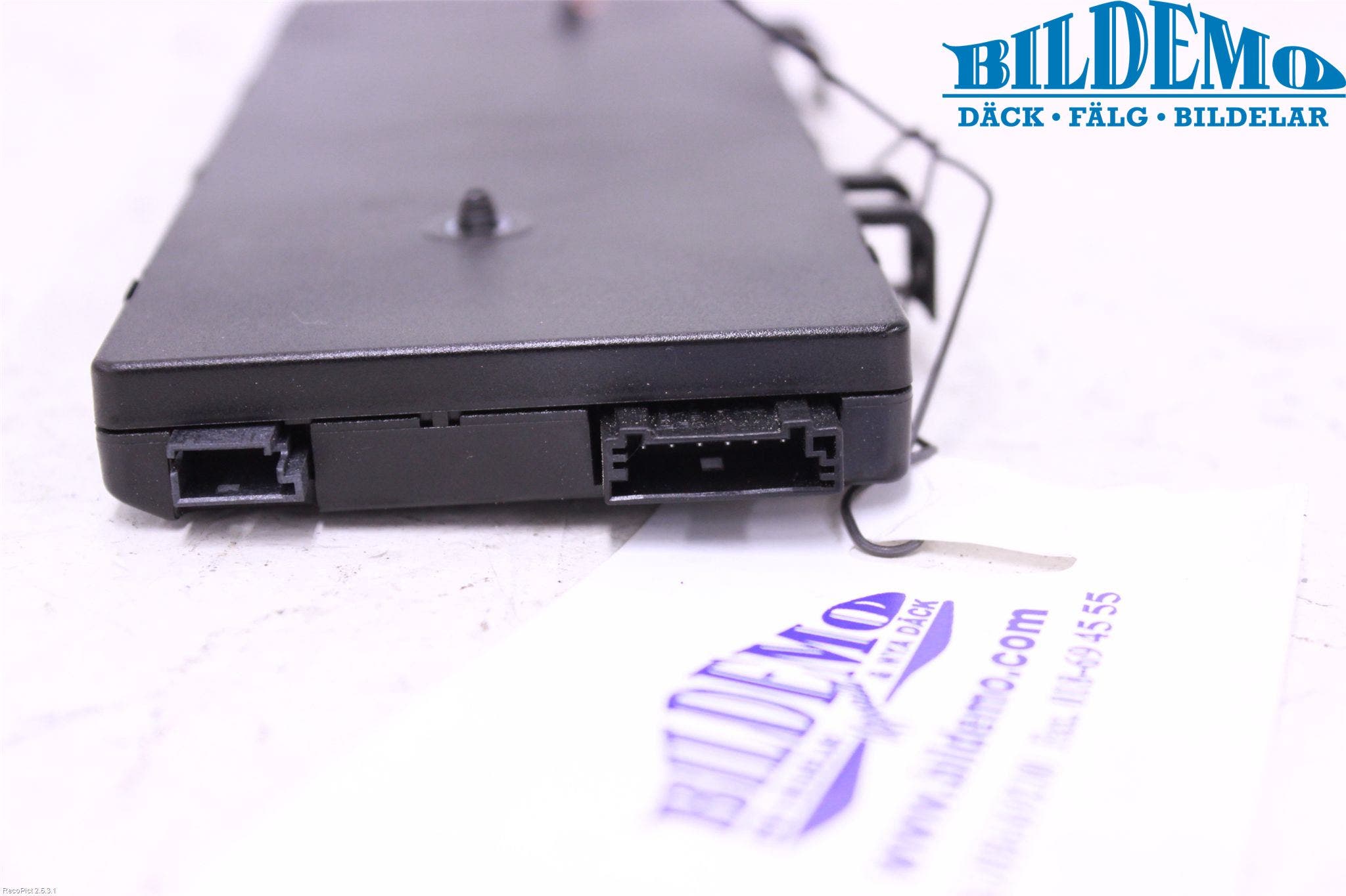 BMW X3 F25 10-17 Antennförstärkare