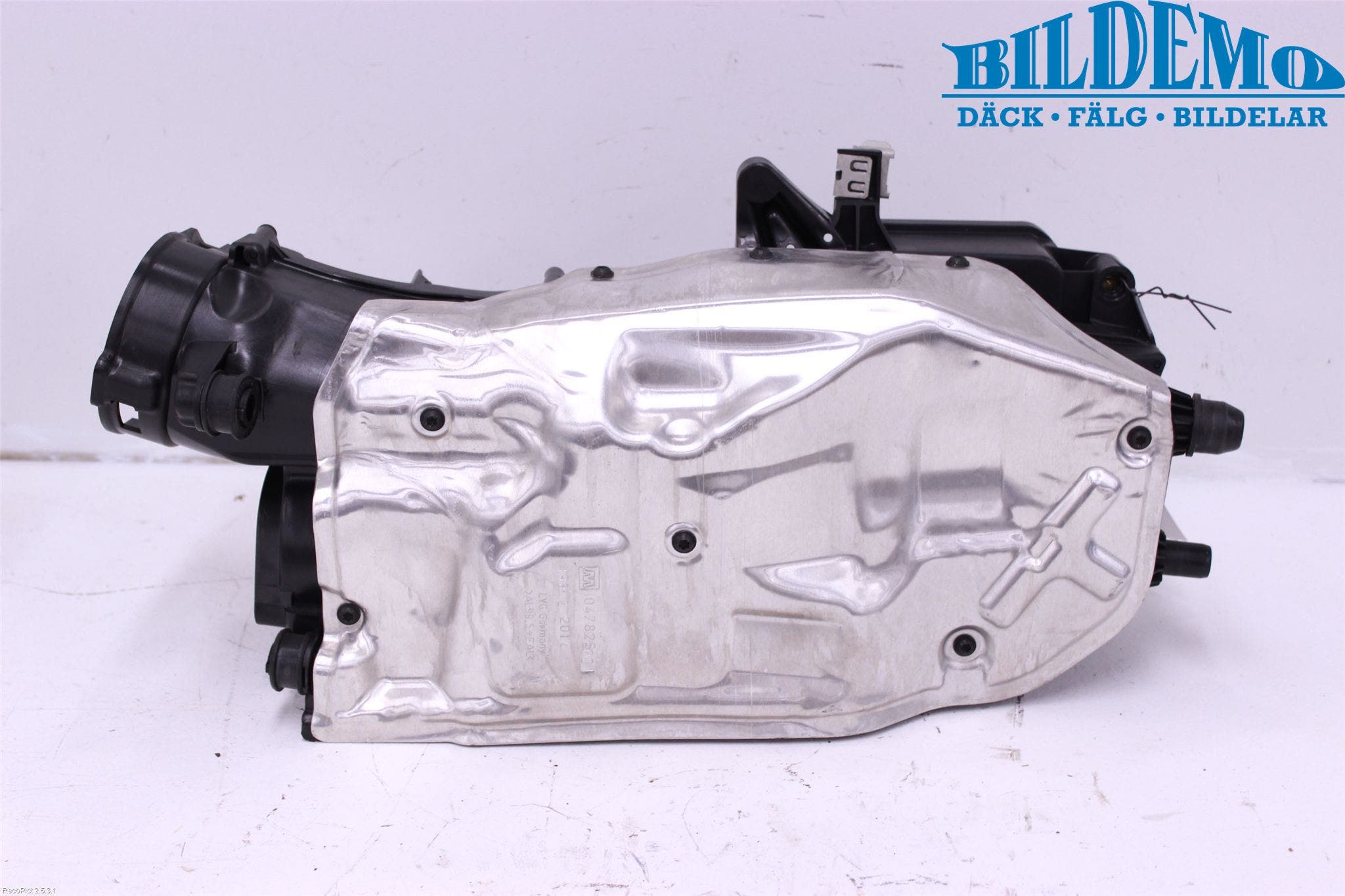 Mercedes-Benz MB C-KLASS (W205) 14-21 Luftrenare