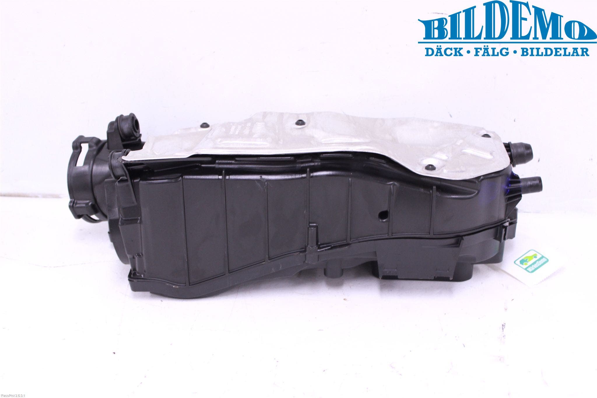 Mercedes-Benz MB C-KLASS (W205) 14-21 Luftrenare