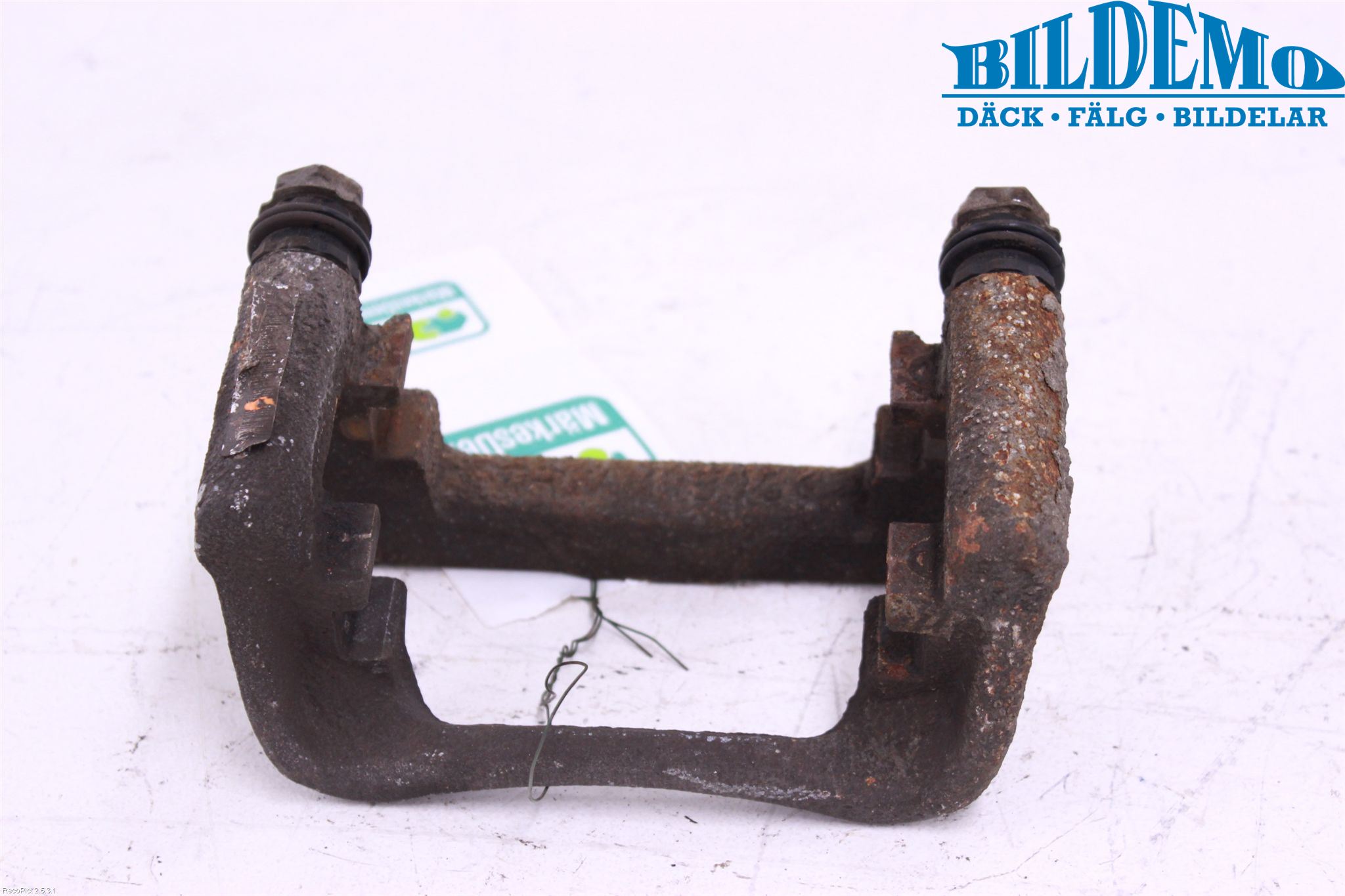 Opel INSIGNIA 09-16 Bromsokshållare