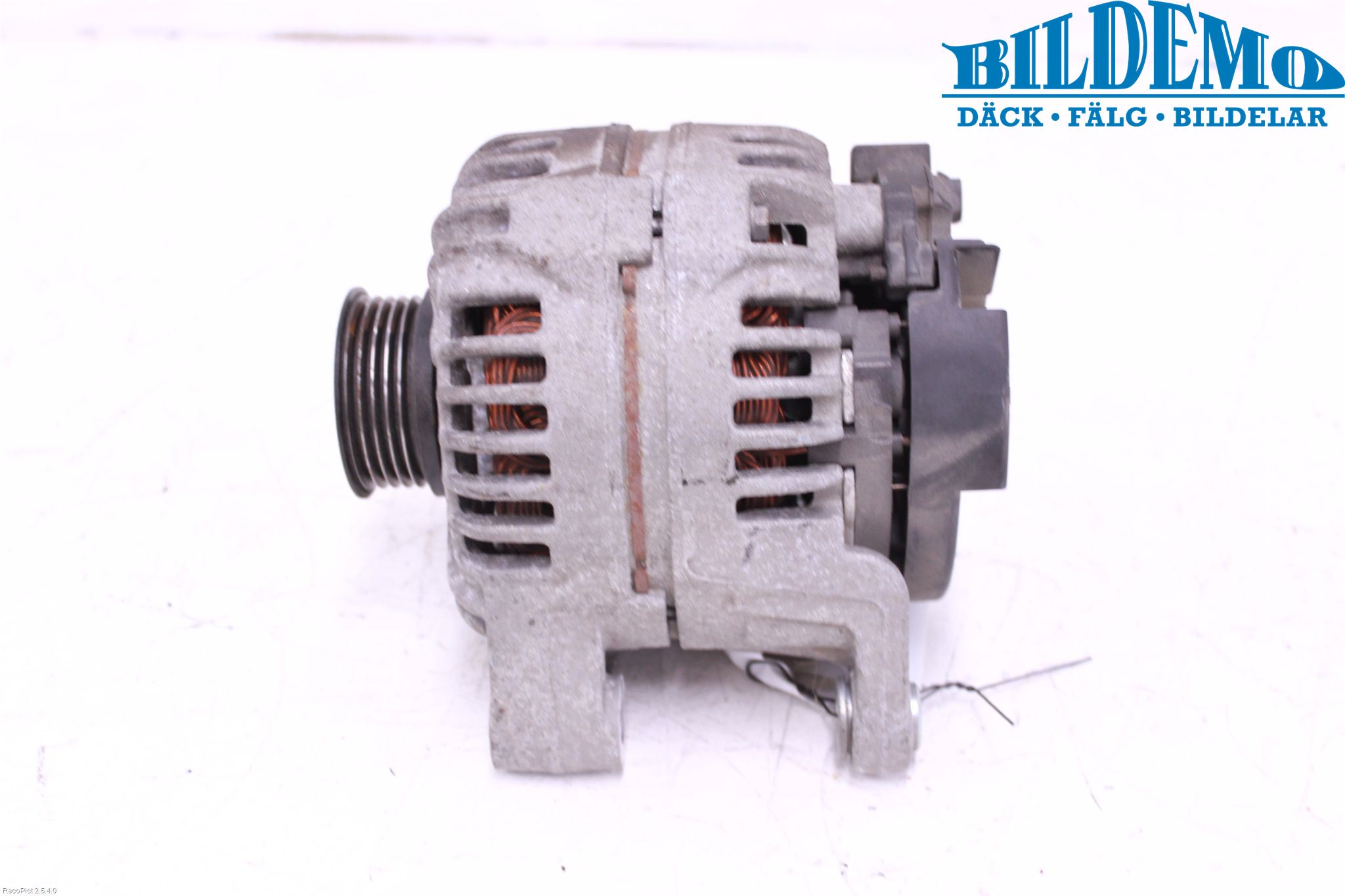 Opel CORSA D 07-14 Generator