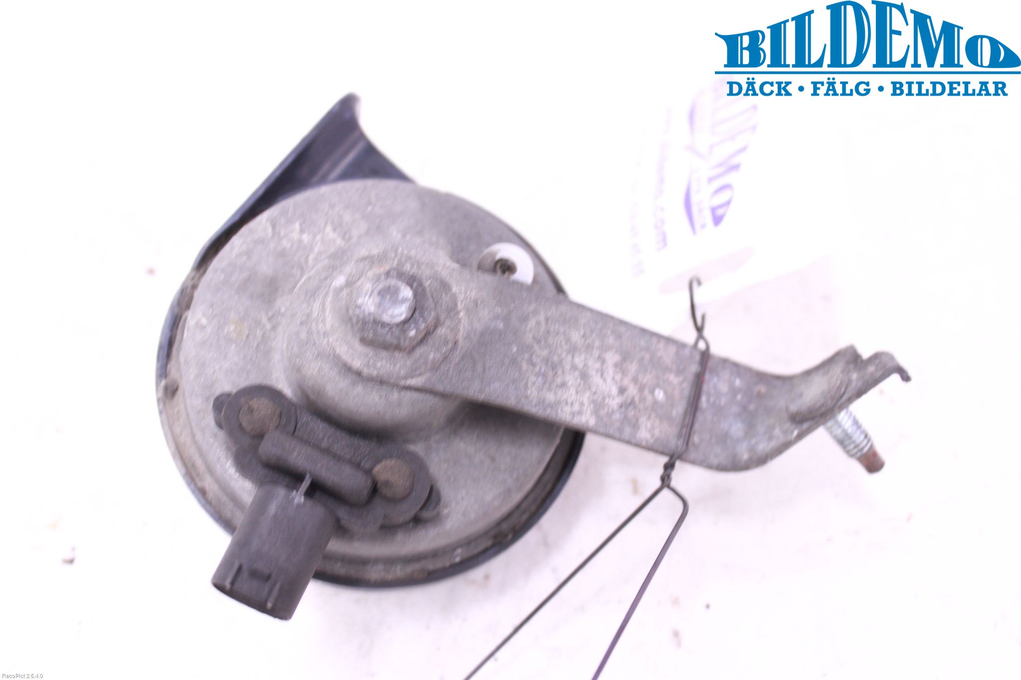 BMW X3 E83     03-10 Signalhorn