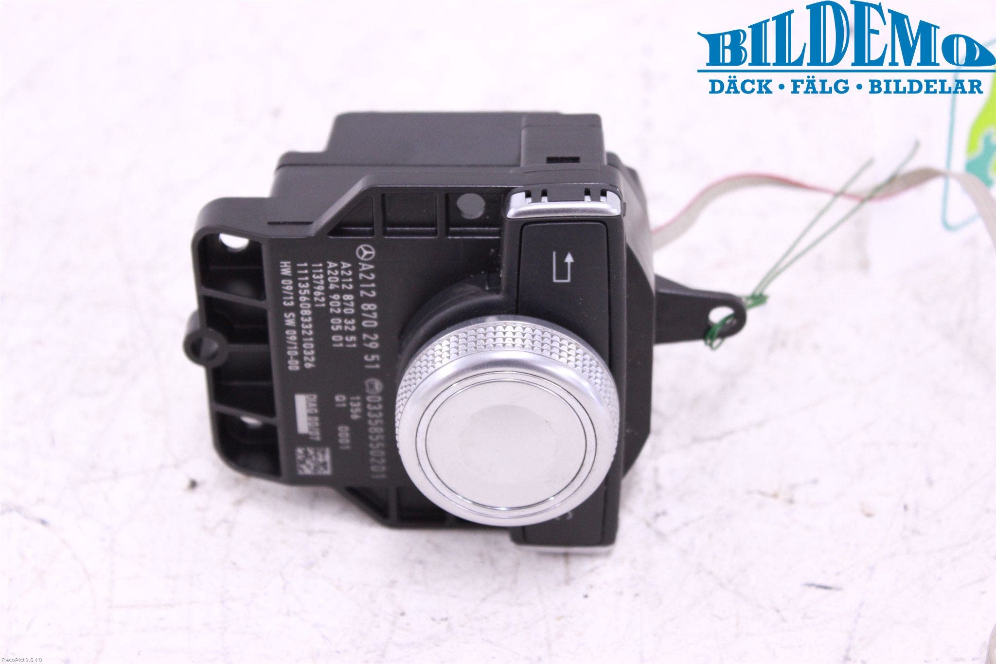 Mercedes-Benz MB E-KLASS (W212) 09-16 Strömställare Färddator