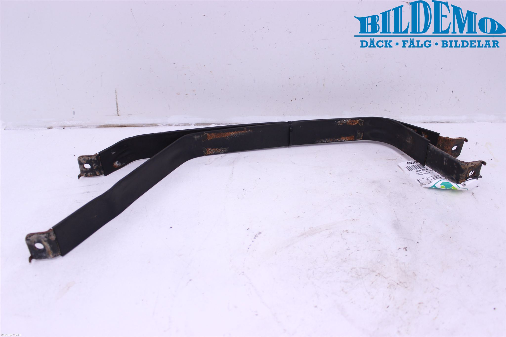 Honda CR-V 02-06 Bränsletanksband