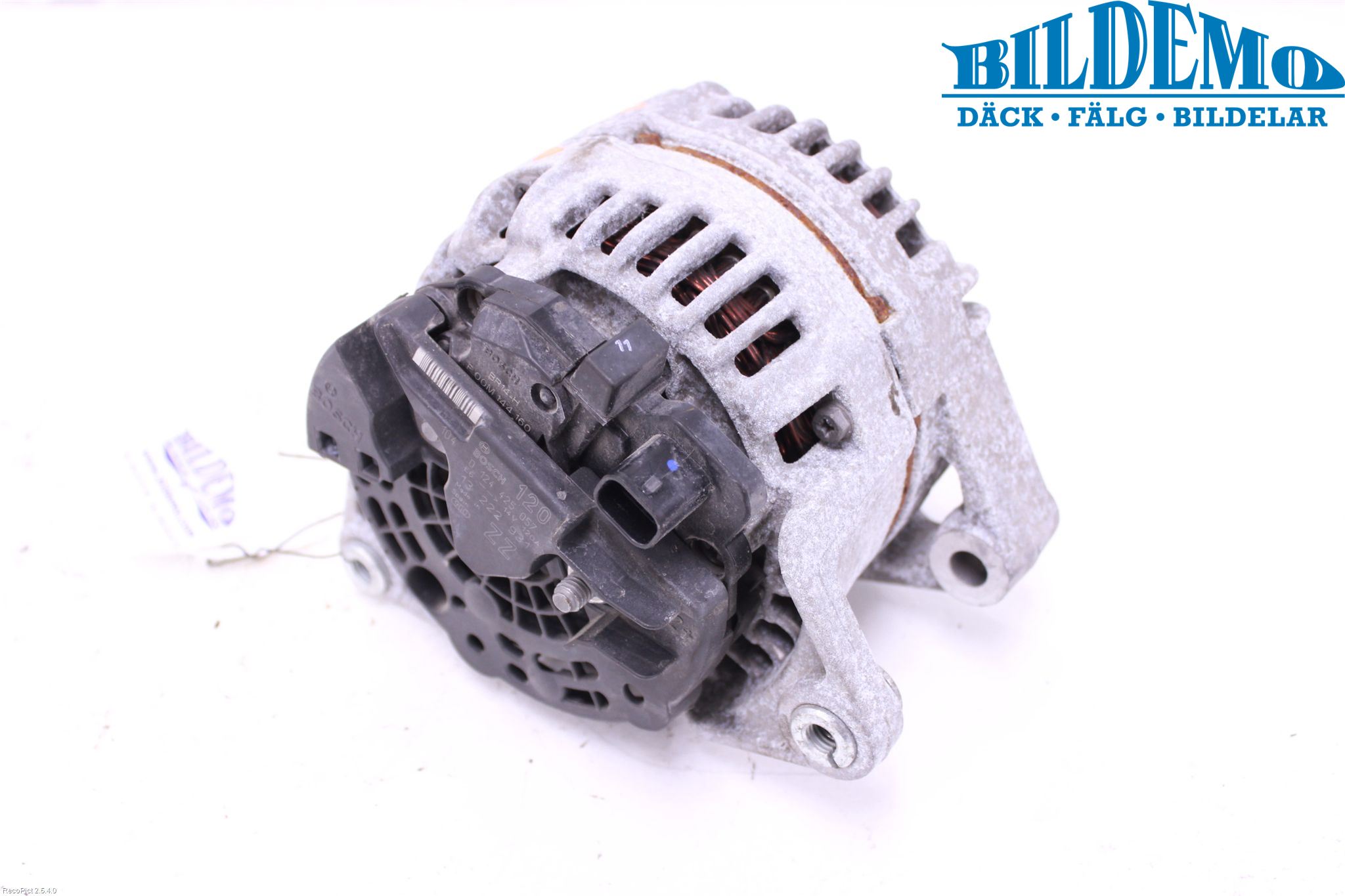 Opel CORSA D 07-14 Generator