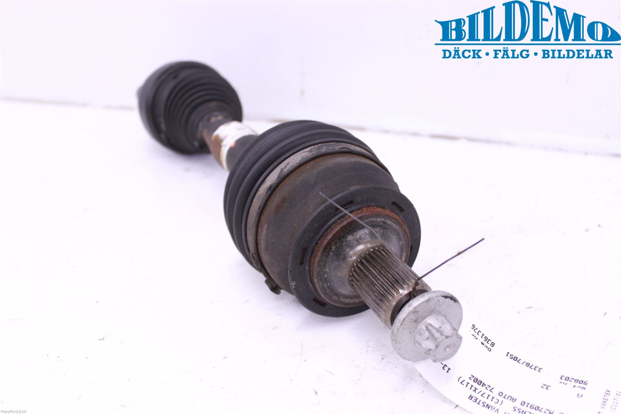 Mercedes-Benz MB CLA-KLASS (C117/X117) 13-19 Drivaxel Fram Vänster