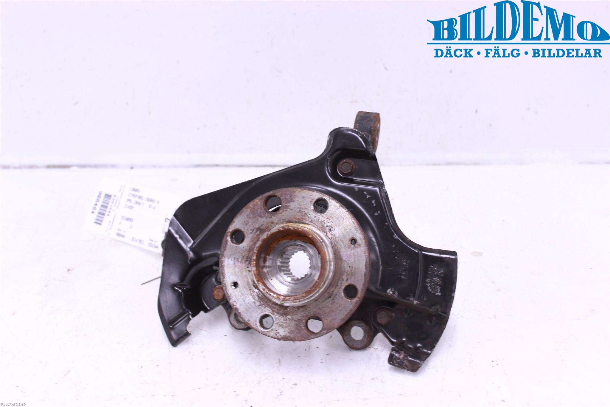 Opel CORSA D 07-14 Styrspindel Lagerhus Vä