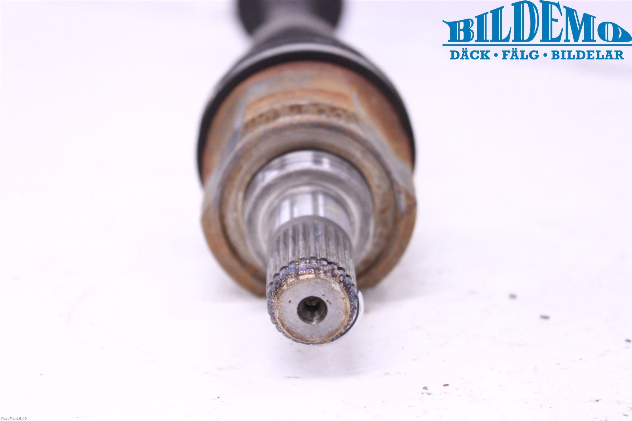 Kia PICANTO    04-11 Drivaxel Fram Höger