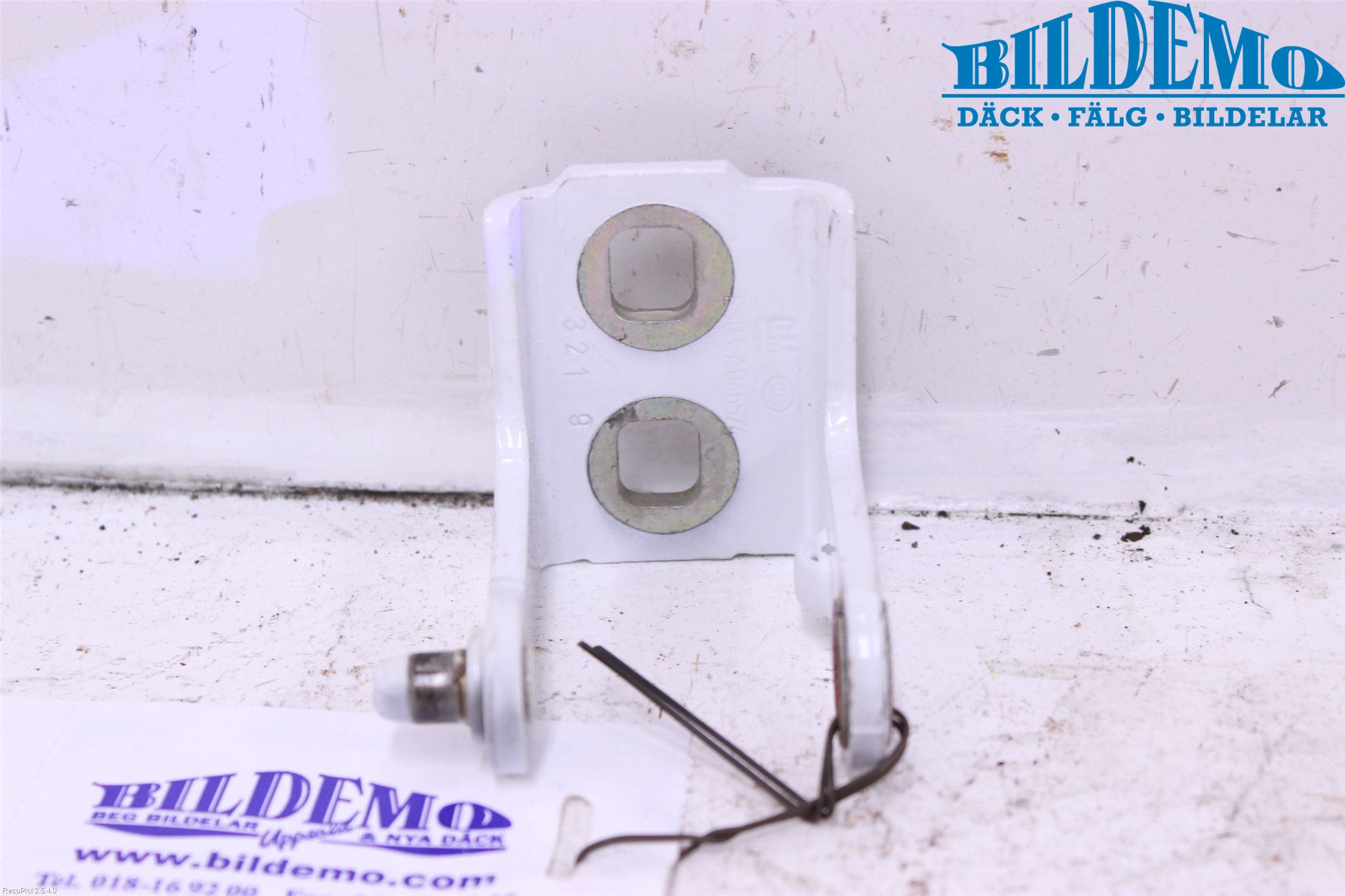 Saab 9-5 10-12 Dörrgångjärn