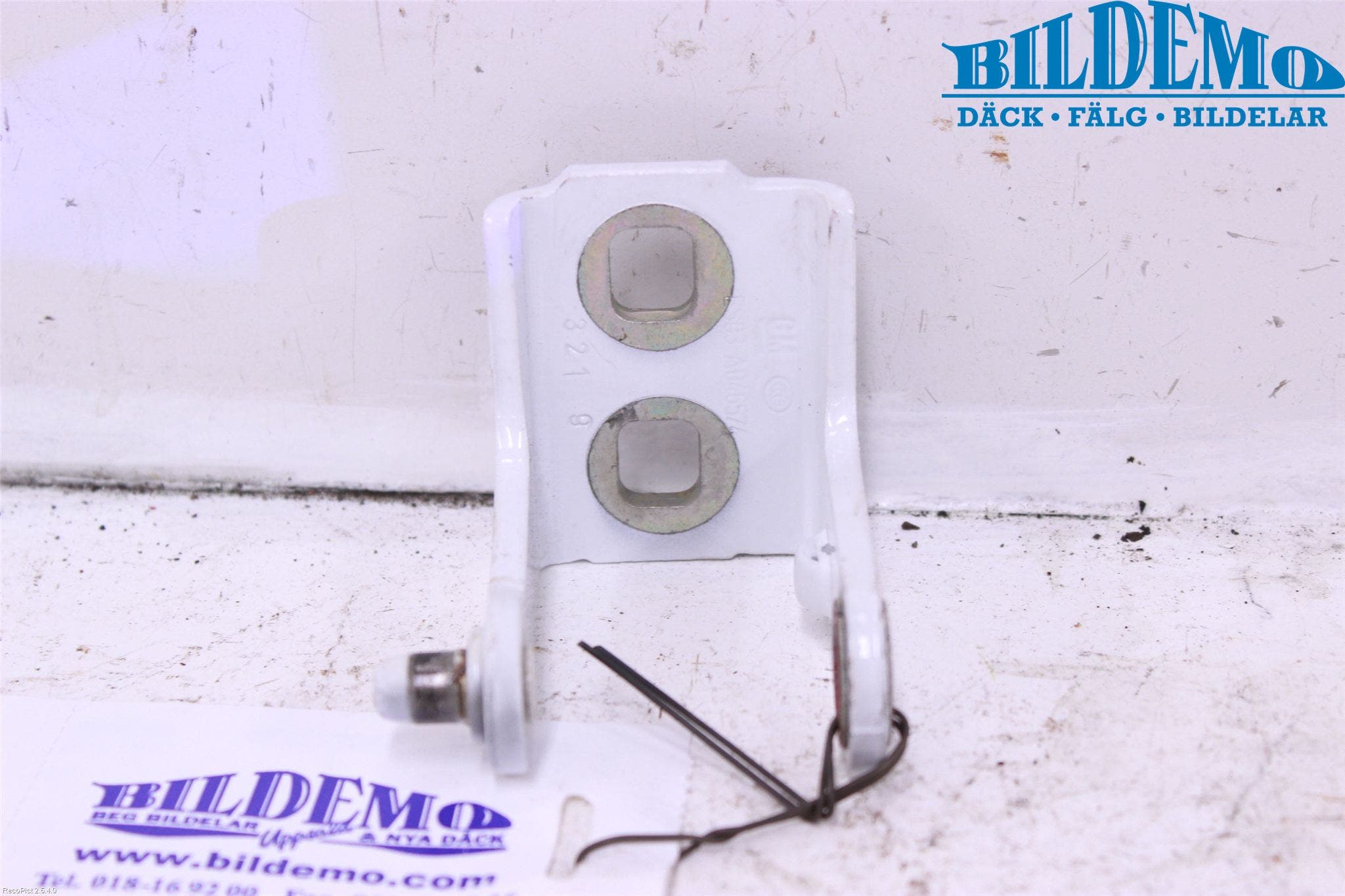 Saab 9-5 10-12 Dörrgångjärn