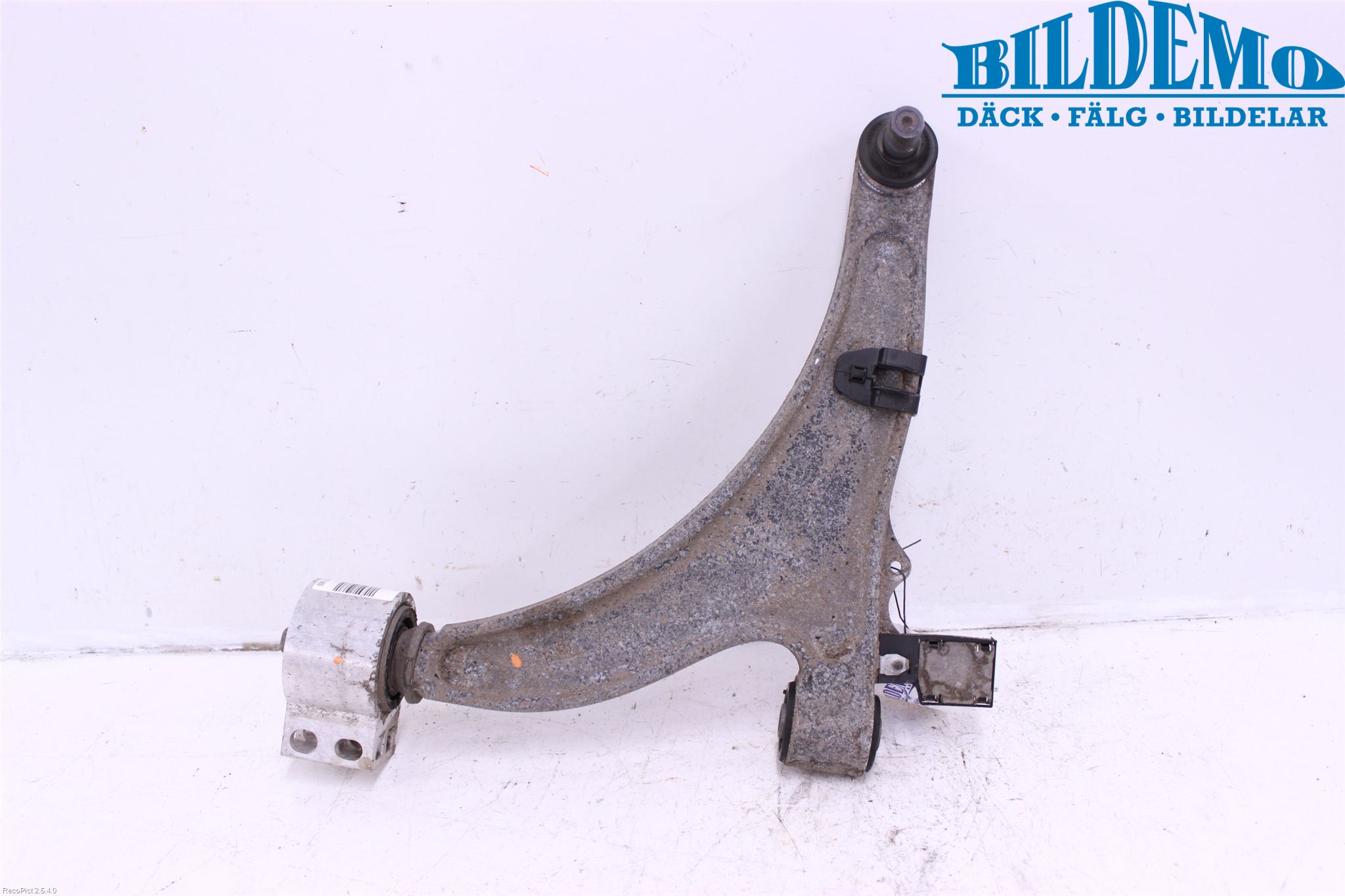 Opel INSIGNIA 09-16 Bärarm Fram Undre Vä