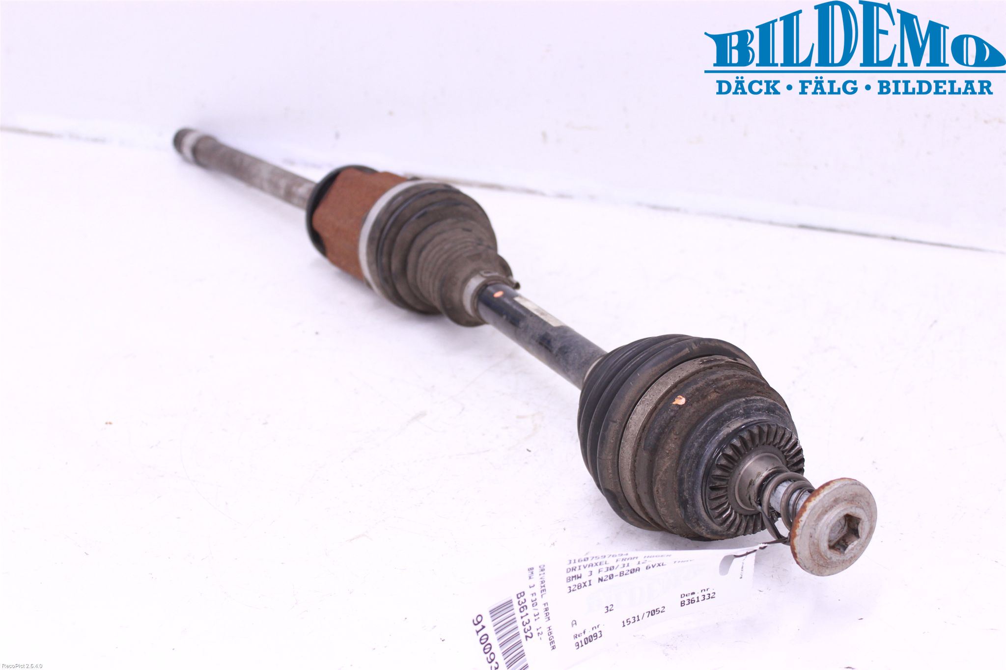 BMW 3 F30/F31/F80 12-19 Drivaxel Fram Höger