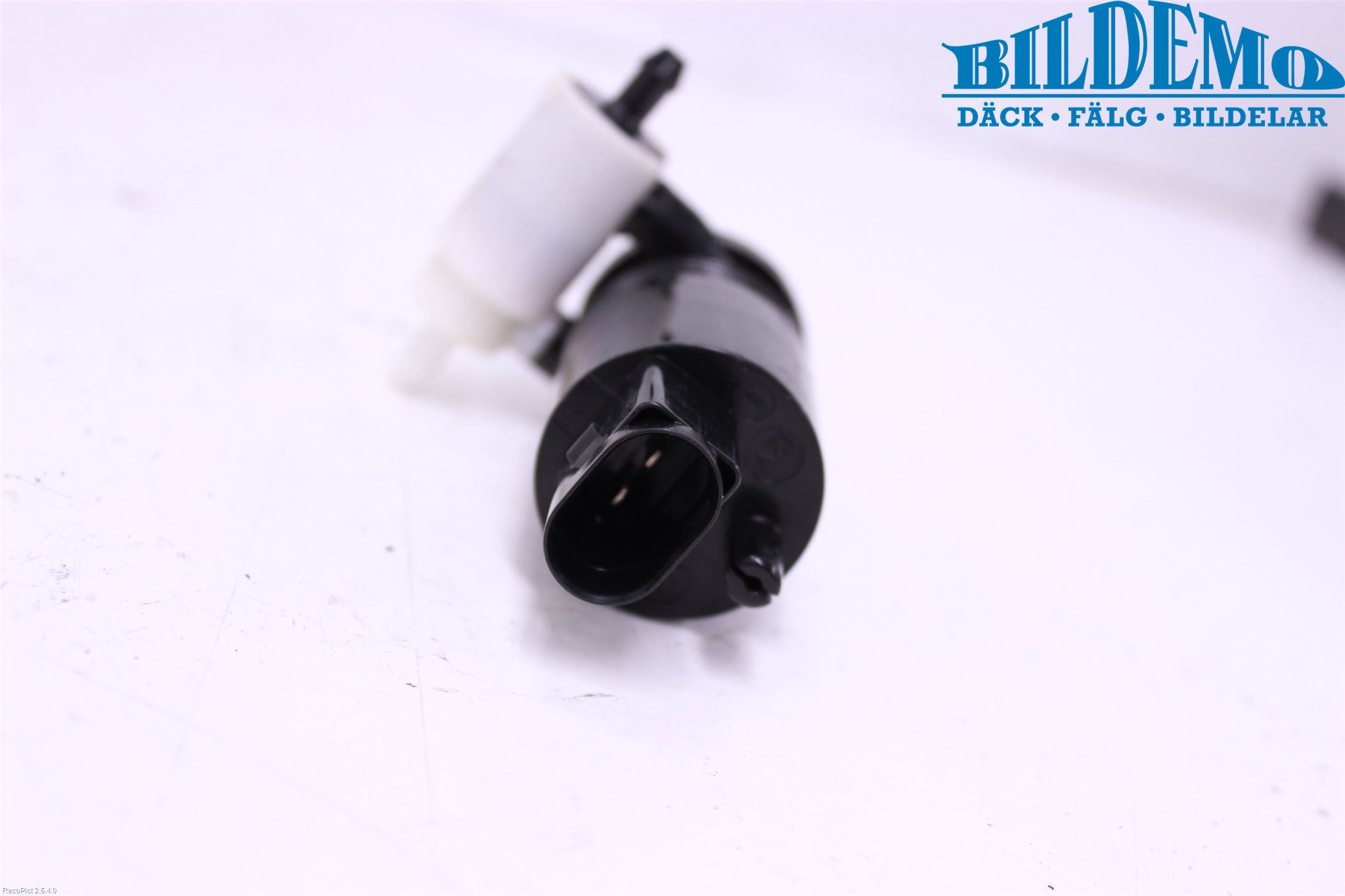 Mercedes-Benz MB R-KLASS (W251) 05-13 Spolarpump Vindruta