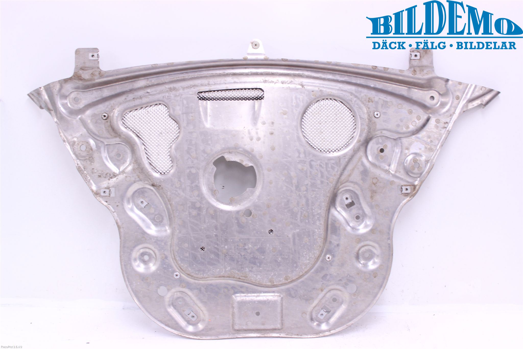 BMW 5 F10/F11/F18 09-17 Hasplåt Plåt-Plast