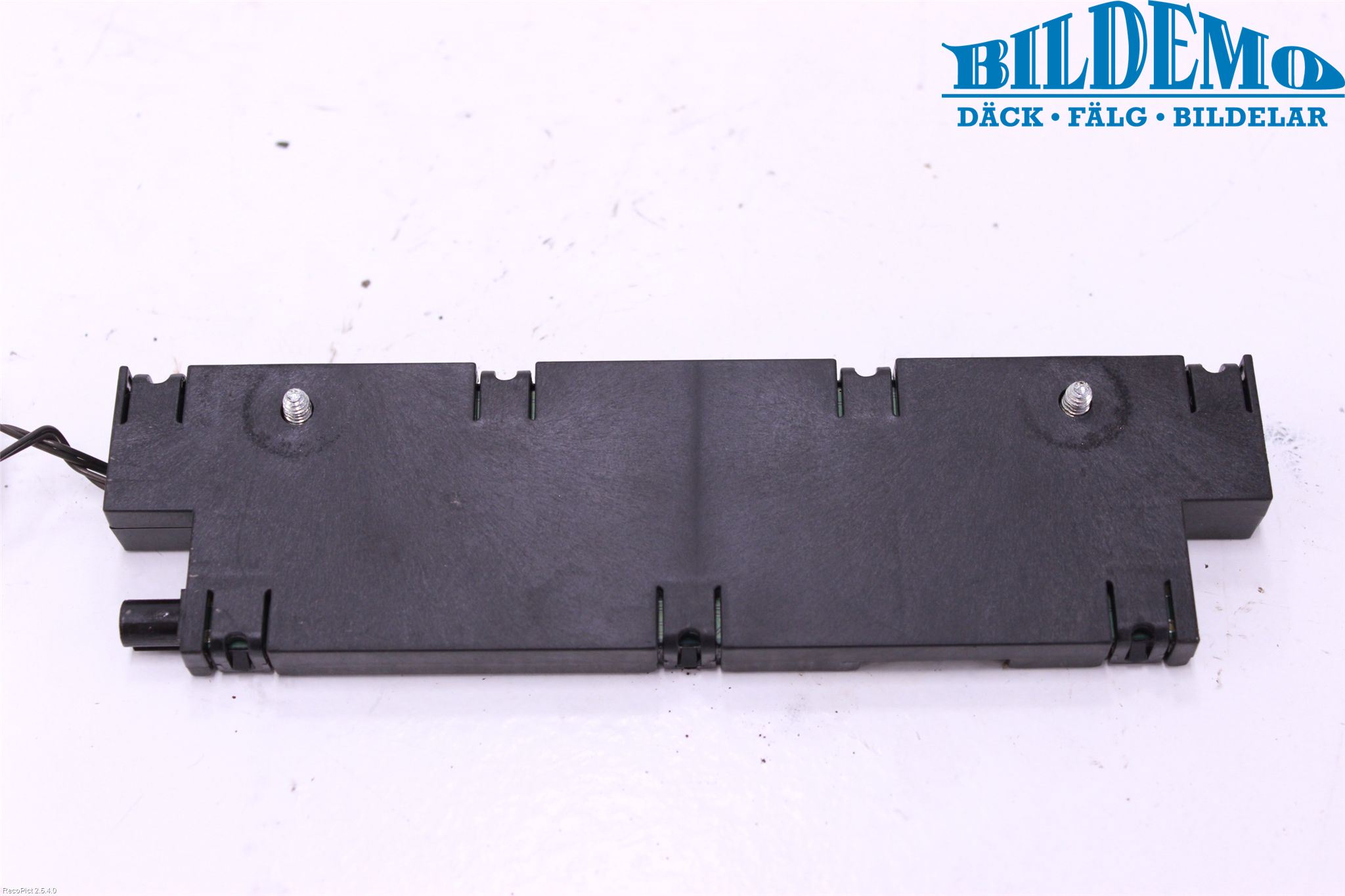BMW 5 F10/F11/F18 09-17 Antennförstärkare