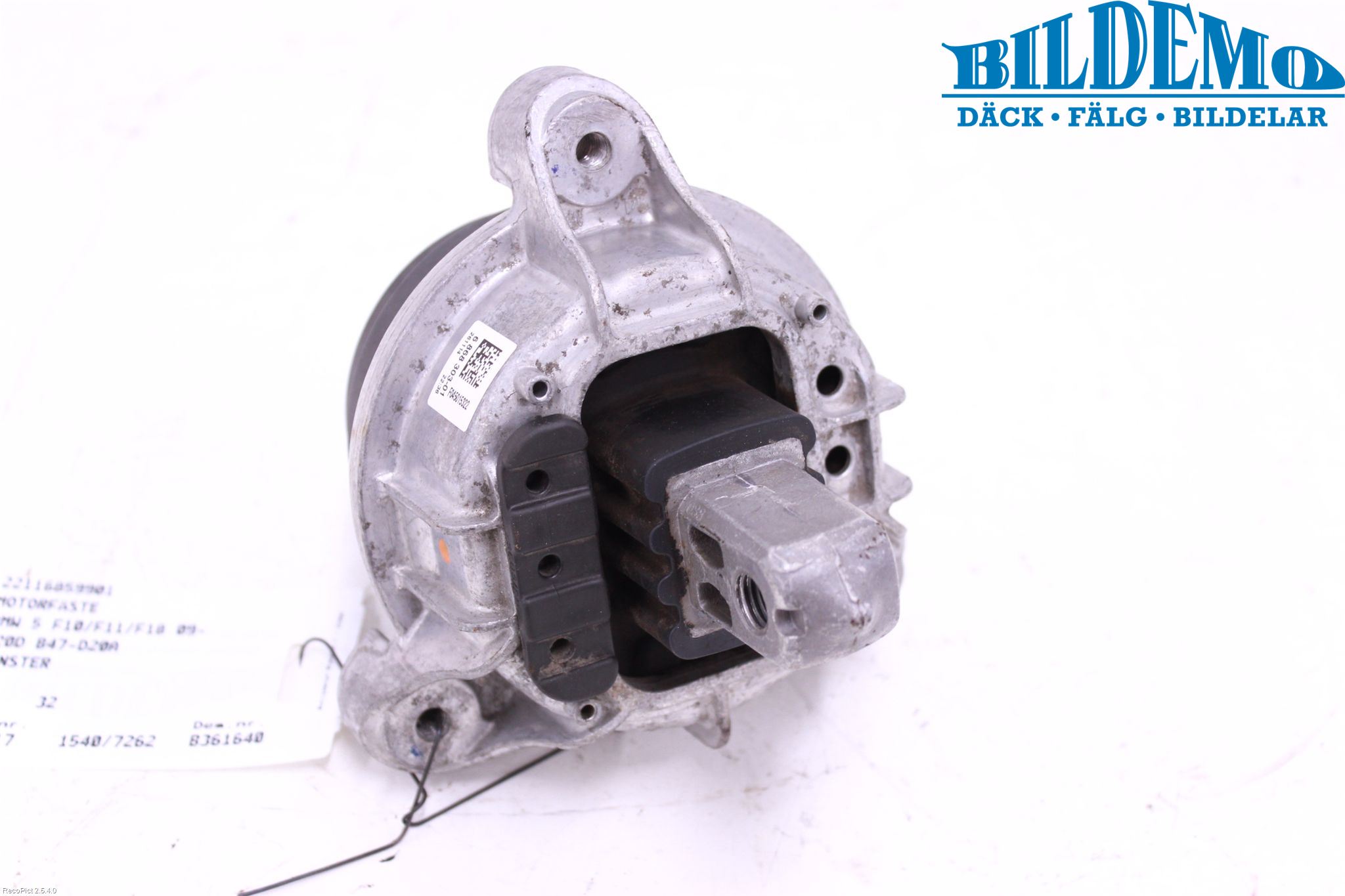 BMW 5 F10/F11/F18 09-17 Motorfäste
