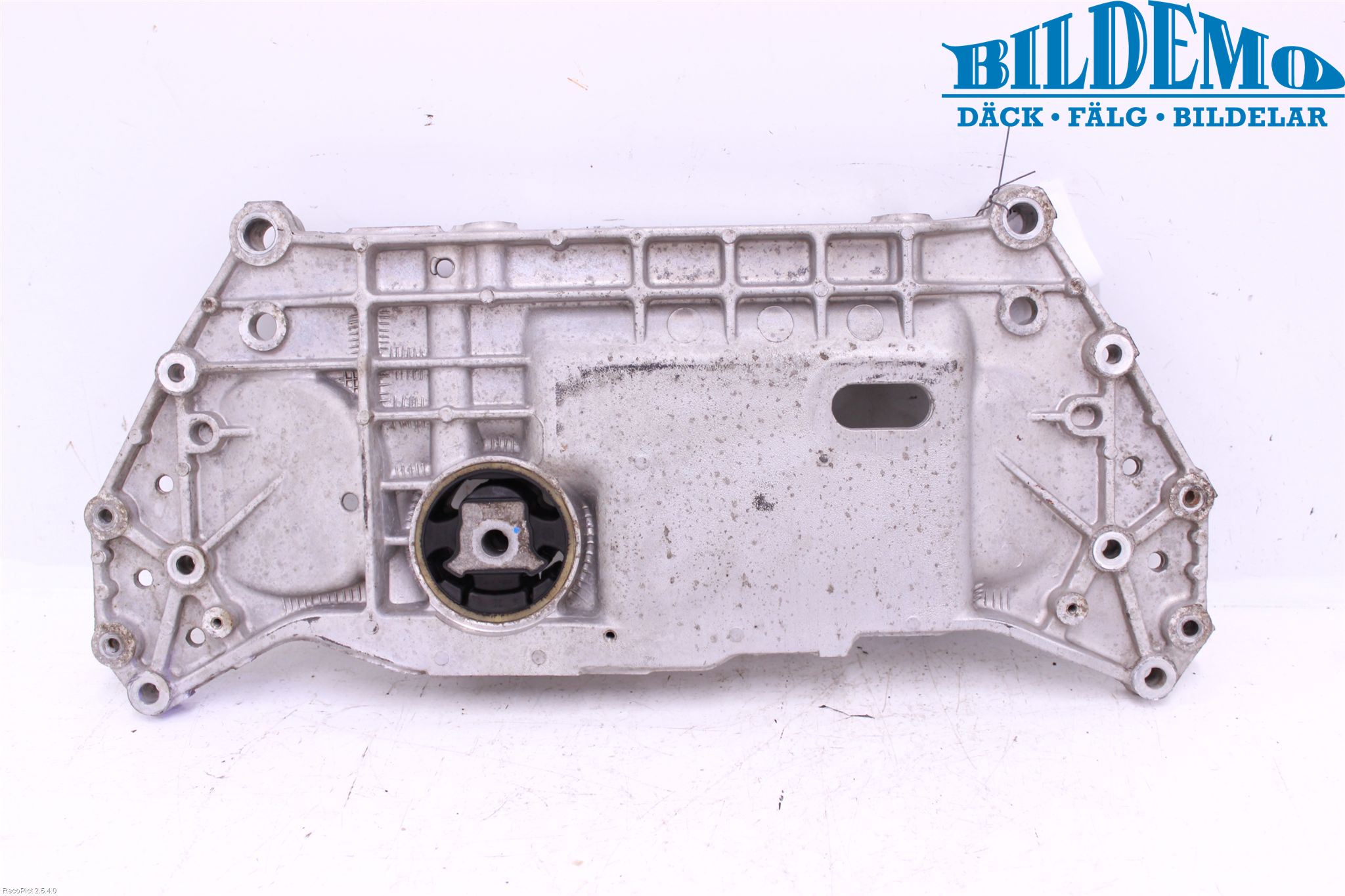 Seat LEON 06-12 Växellådsbalk