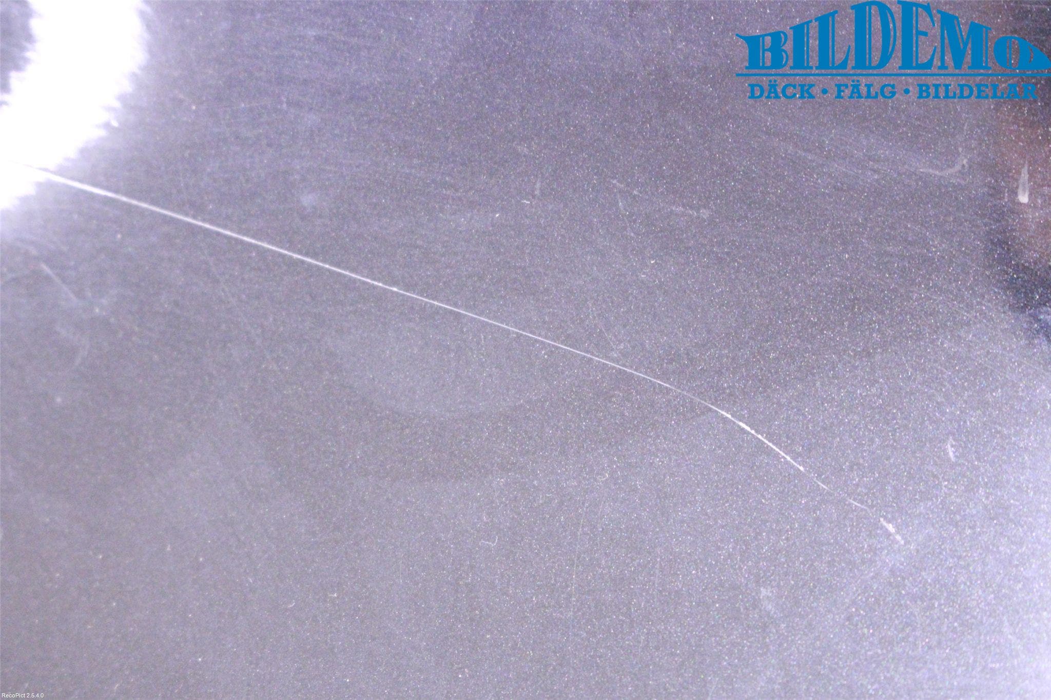 BMW X6 E71/E72 08-14 Tanklucka