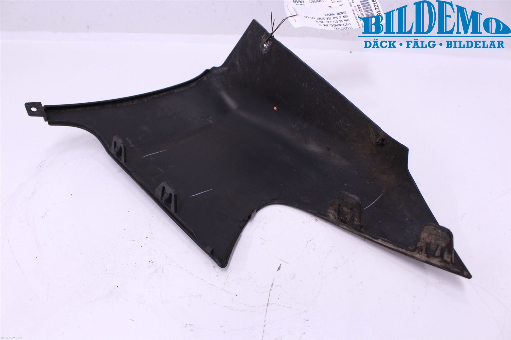 BMW X6 E71/E72   08-14 Stötfångardel Bak Vä