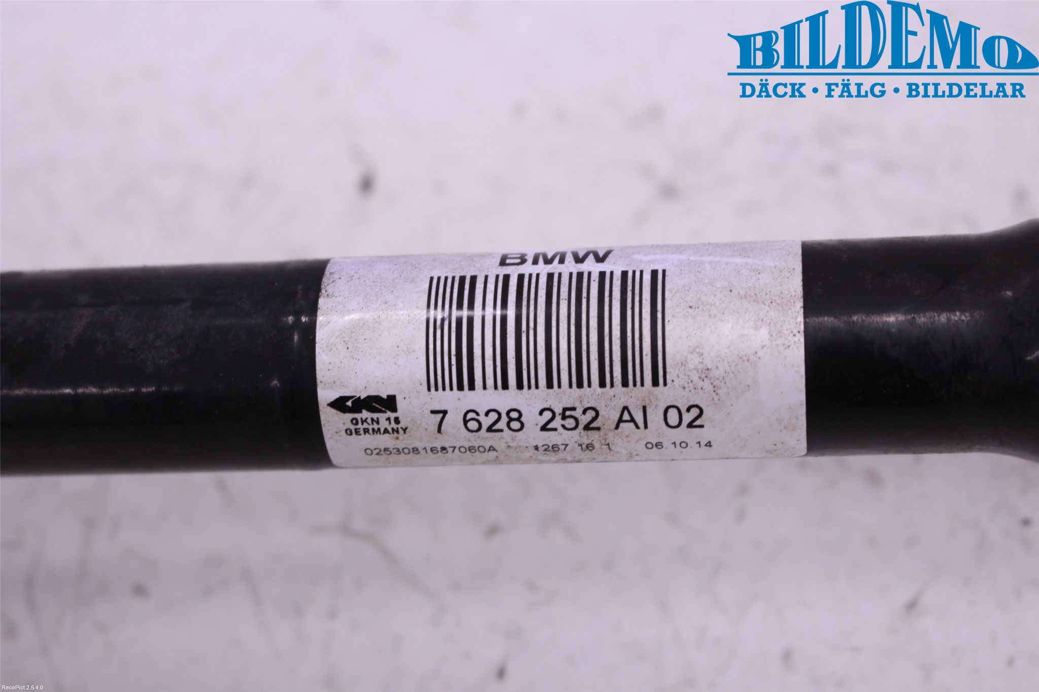 BMW 1 F20/F21 11-19 Drivaxel Bak Höger