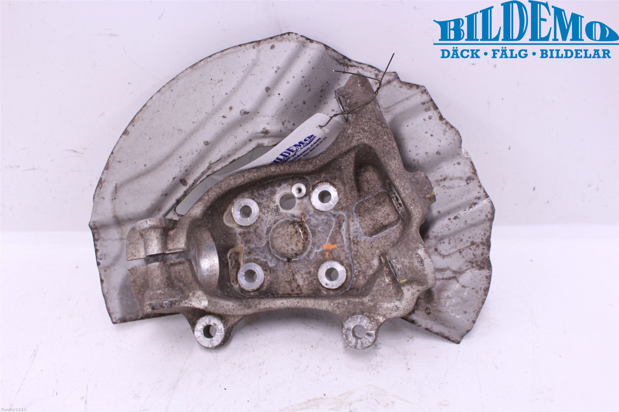 BMW 7 E65/66    00-08 Styrspindel Lagerhus Vä