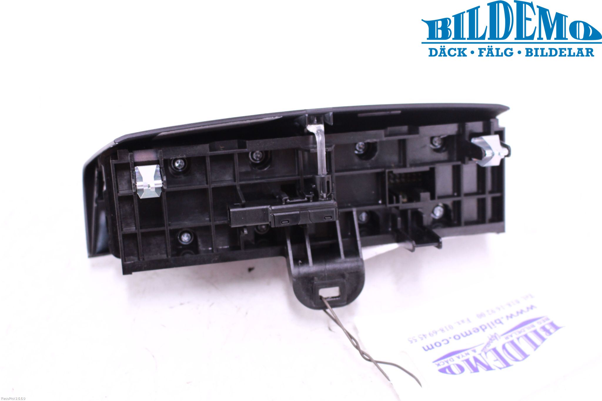 Mini ONE/COOPER 5DR F55 14-24 Startknapp Personbil