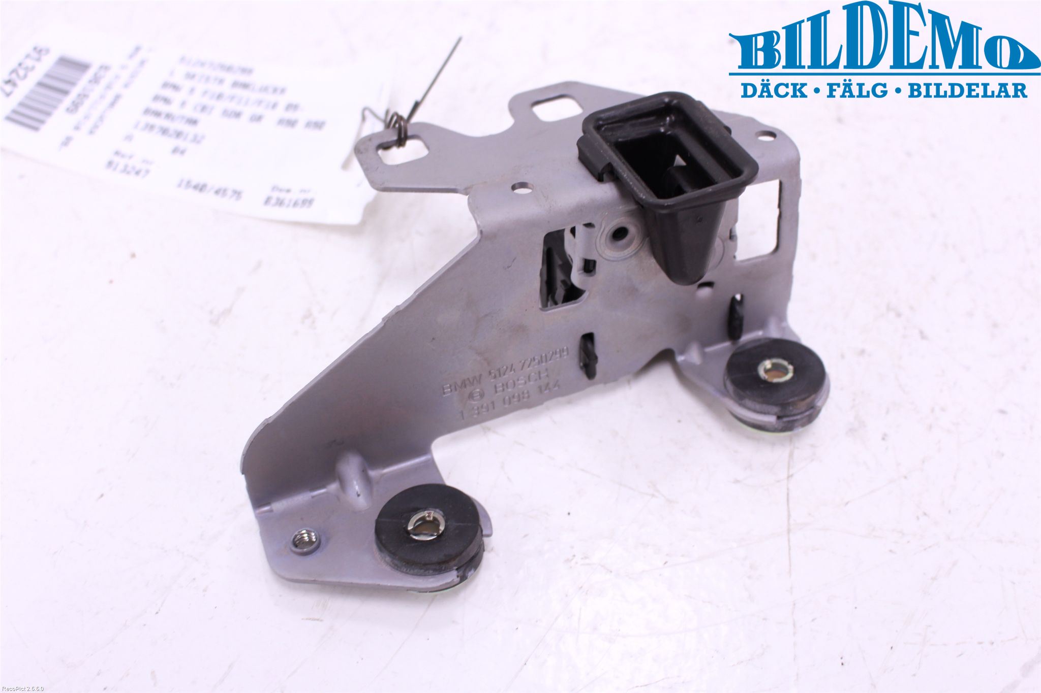 BMW 5 F10/F11/F18 09-17 Låskista Baklucka