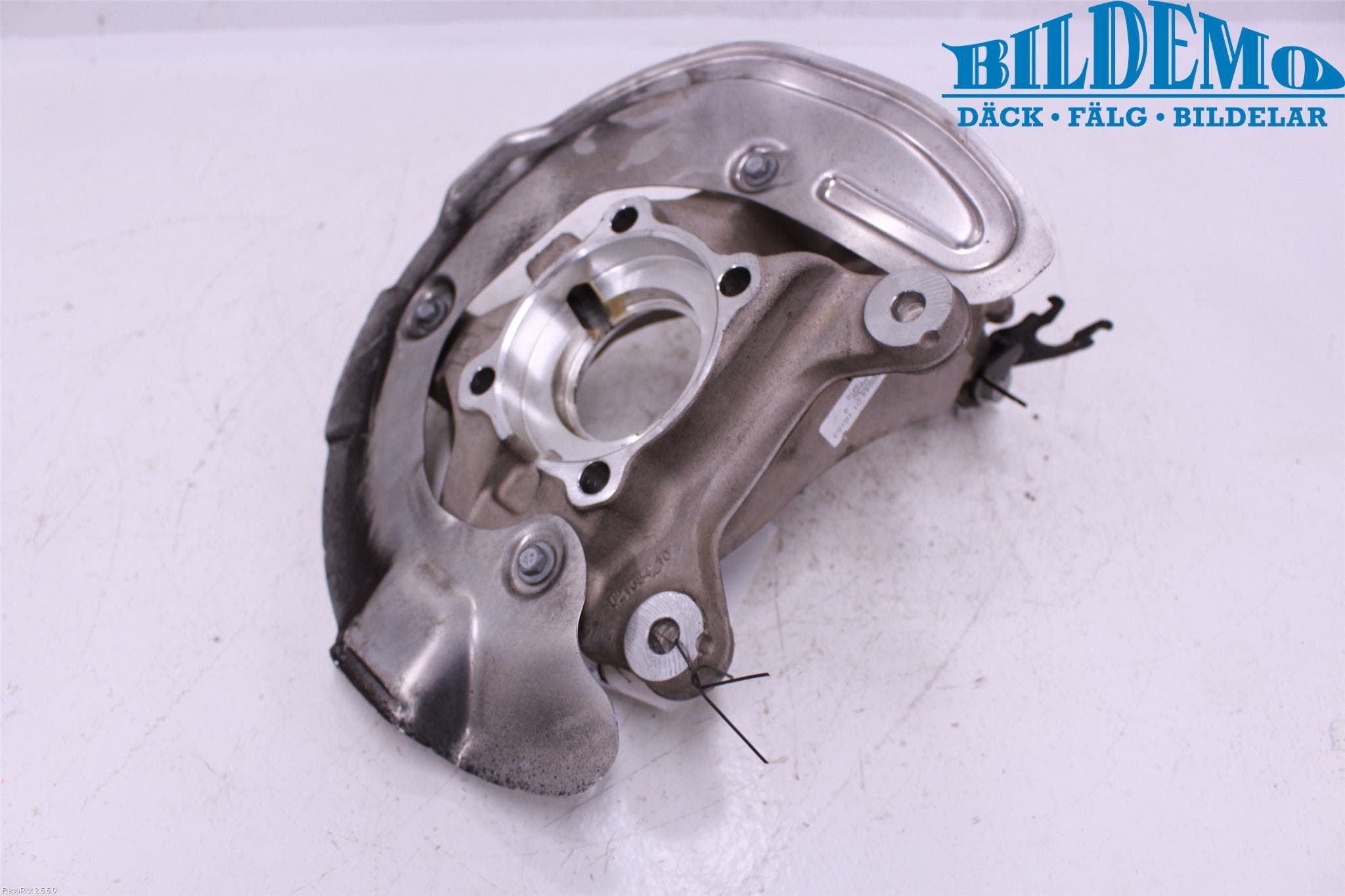 Mini ONE/COOPER 5DR F55 14-24 Styrspindel Lagerhus Hö