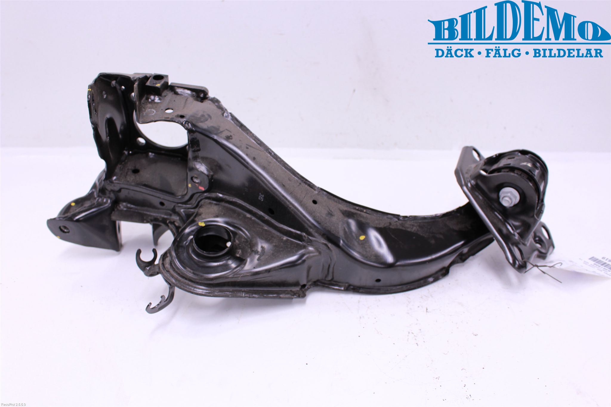 Mini ONE/COOPER 5DR F55 14-24 Bärarm Bak Vänster