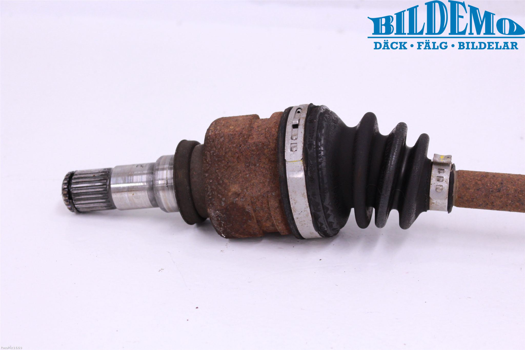 Toyota AYGO 06-14 Drivaxel Fram Höger