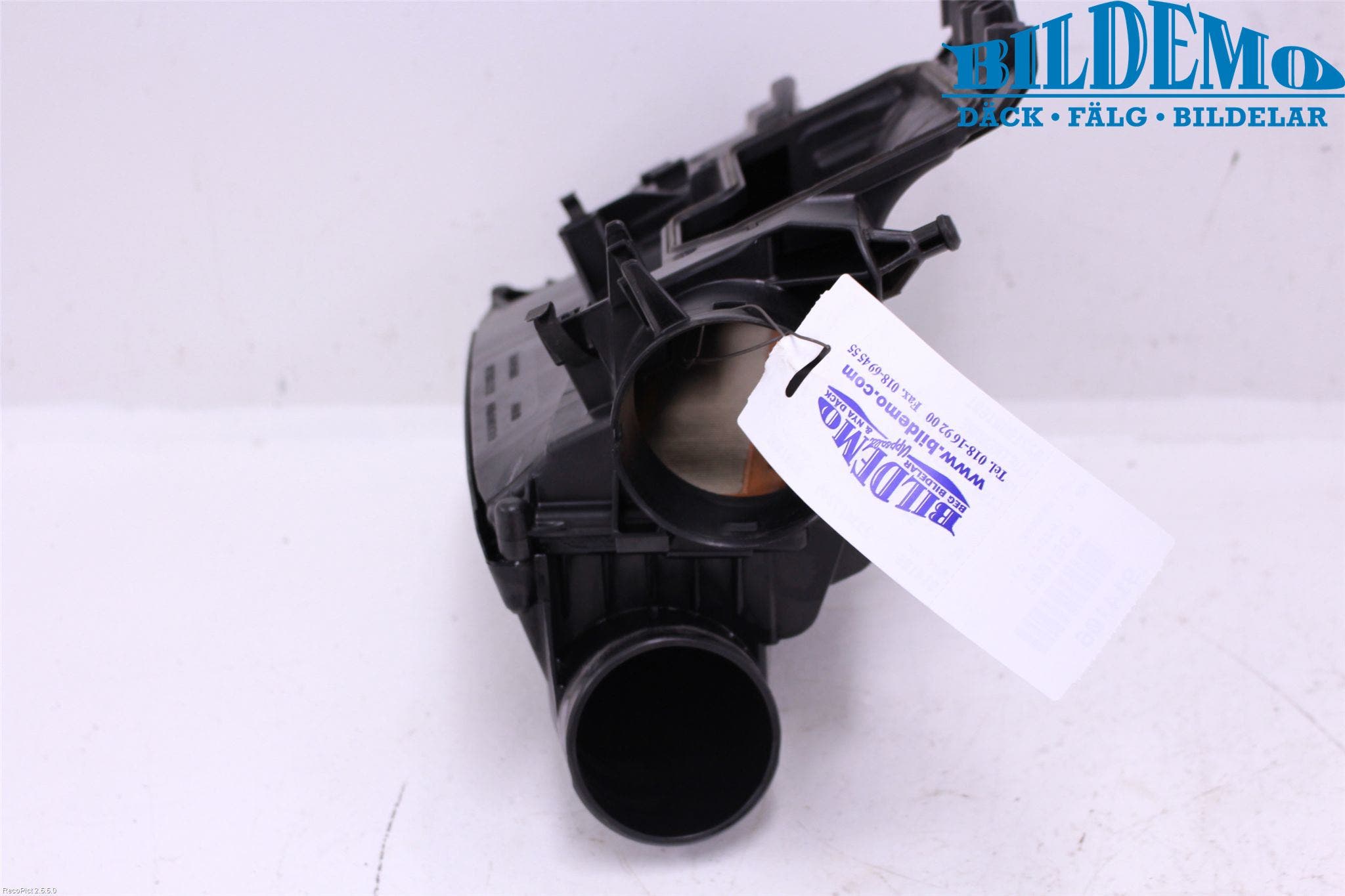 Mercedes-Benz MB C-KLASS (W204) 07-15 Luftrenare