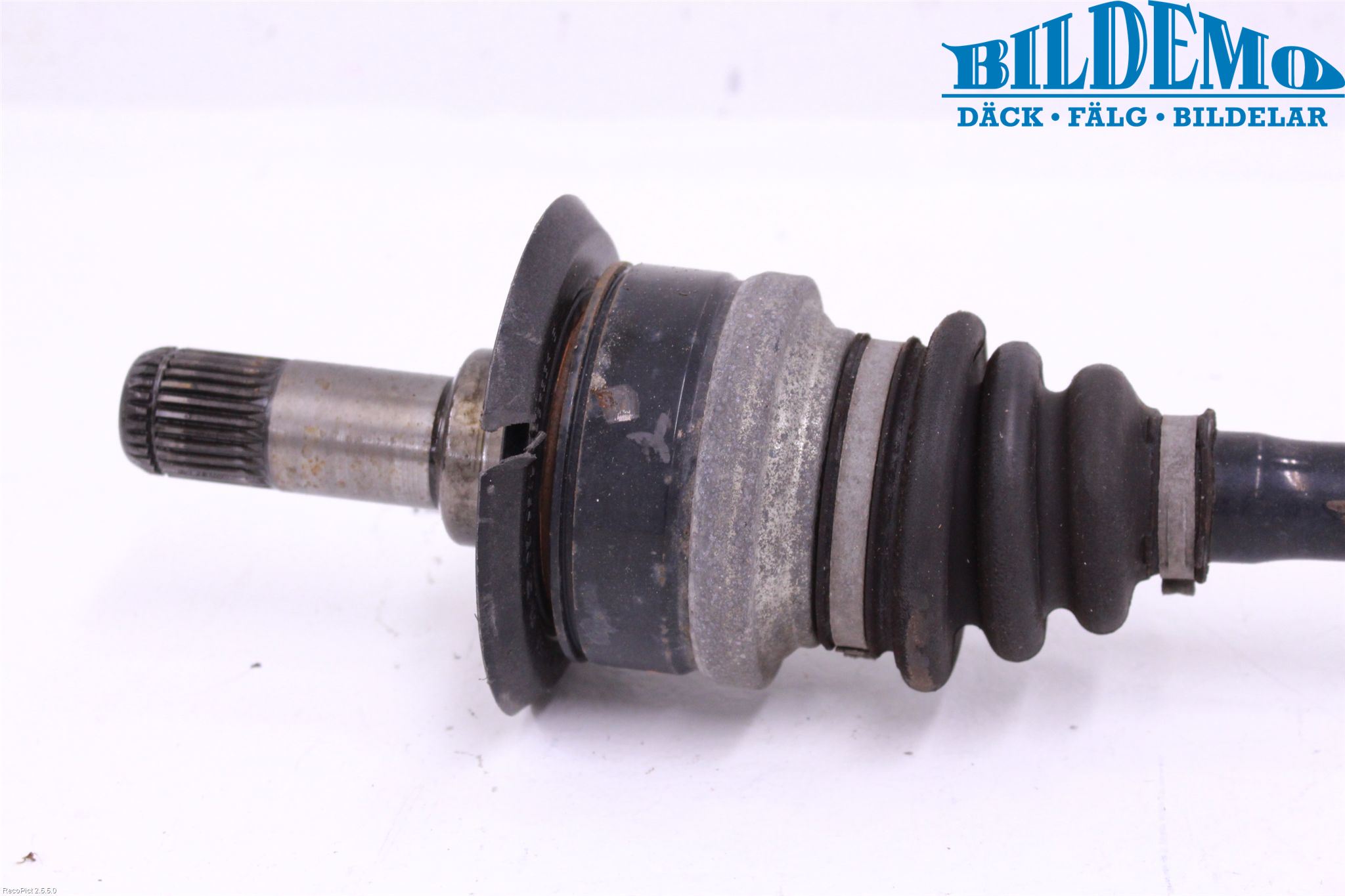 BMW 3 GT F34 13-19 Drivaxel Bak Höger