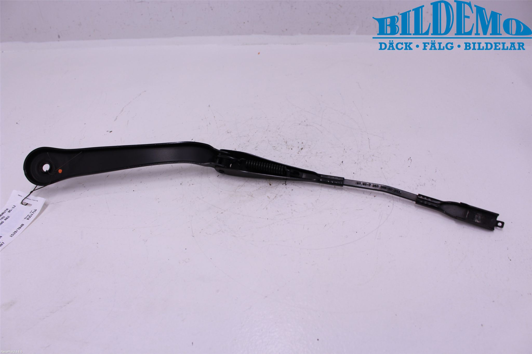 BMW 3 E90/91 SED/TOU 05-12 Torkararm Armar Vindruta