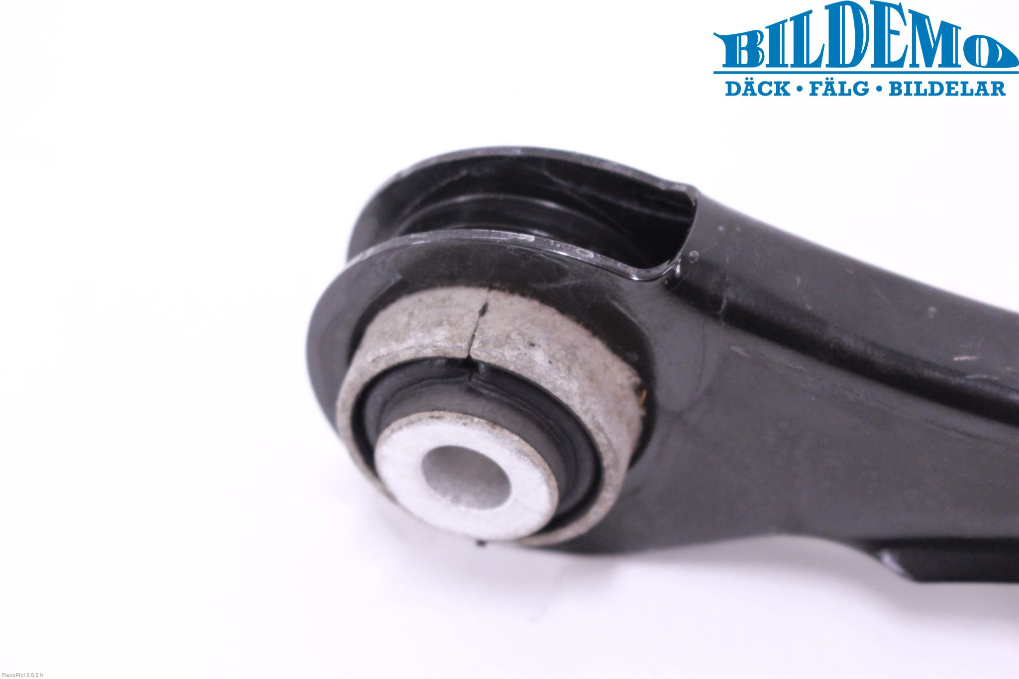 BMW 3 F30/F31/F80 12-19 Bärarm Bak Övre Vänster