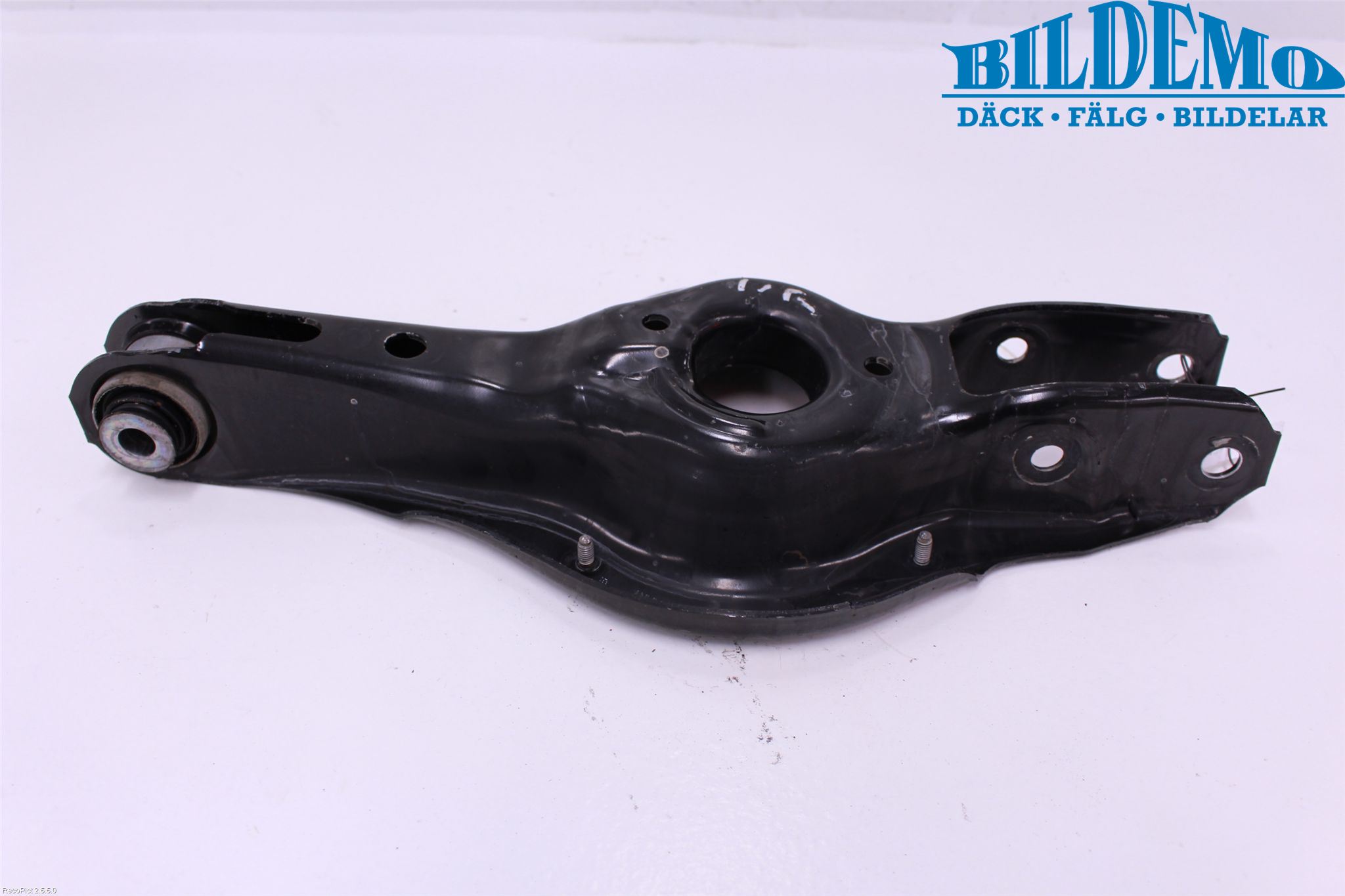 BMW 3 F30/F31/F80 12-19 Bärarm Bak Vänster