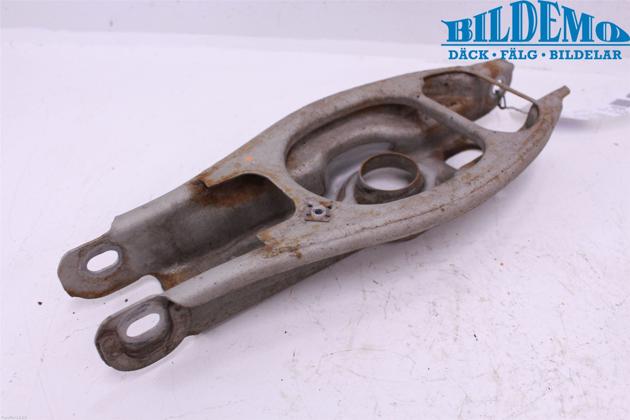 BMW X1 E84 10-15 Bärarm Bak Vänster