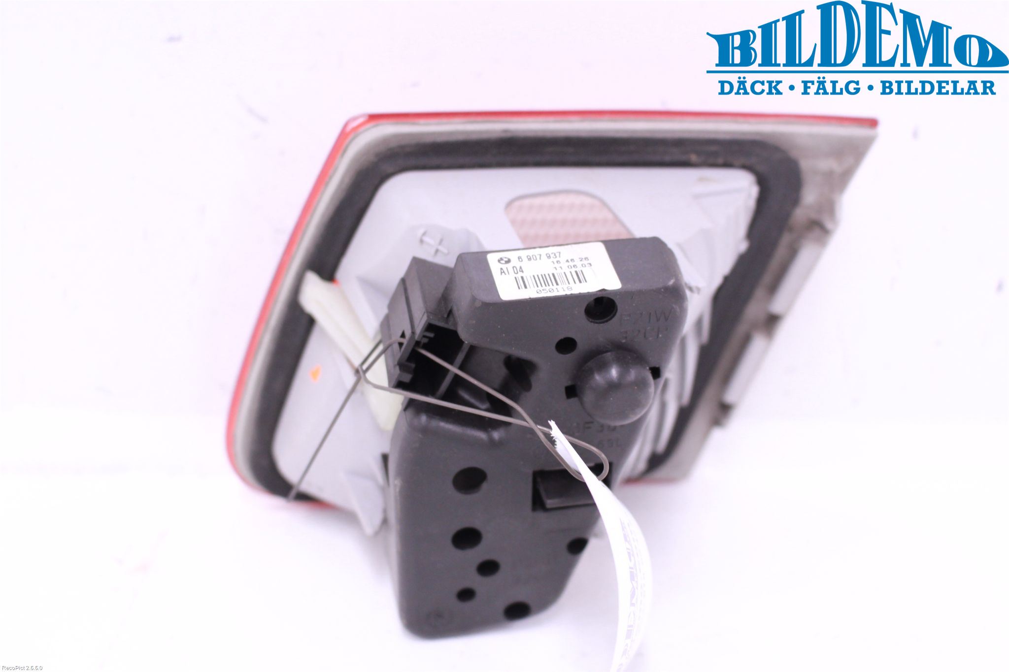 BMW 3 E46      98-05 Bakljus Lucka Vä