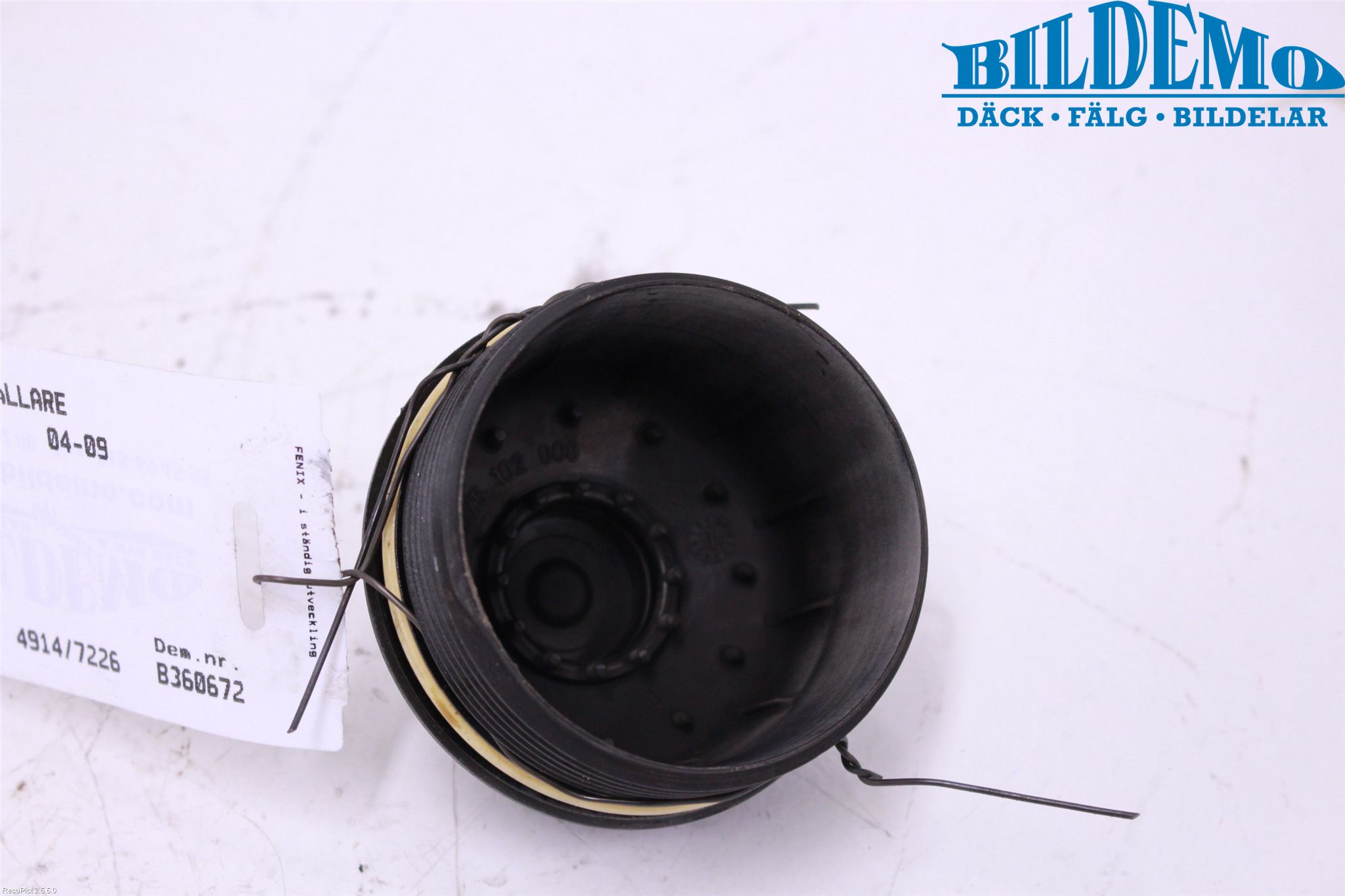 Volkswagen VW GOLF V 04-09 Oljefilterhållare