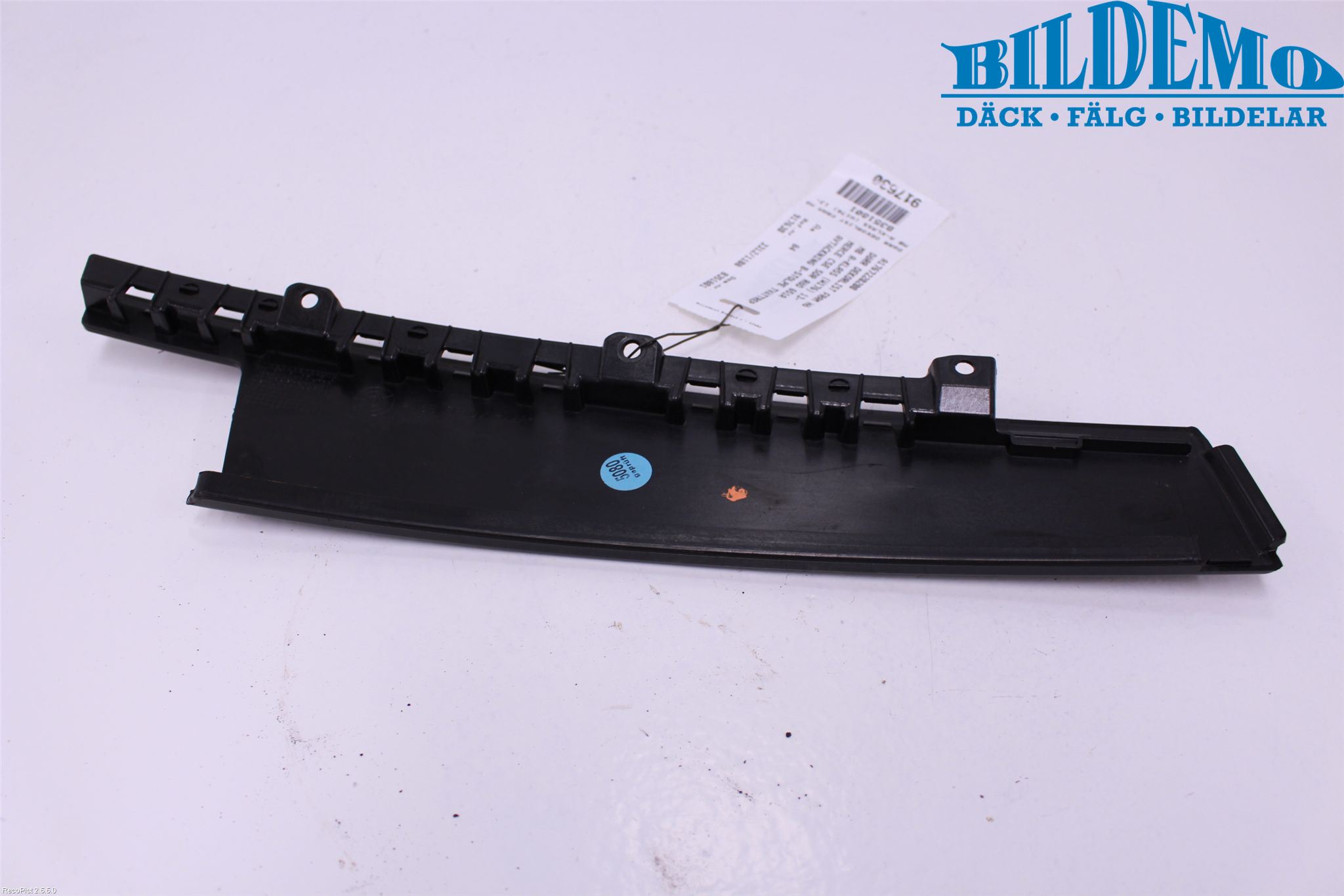 Mercedes-Benz MB A-KLASS (W176) 13-18 Dörr Dekorlist Fram Hö
